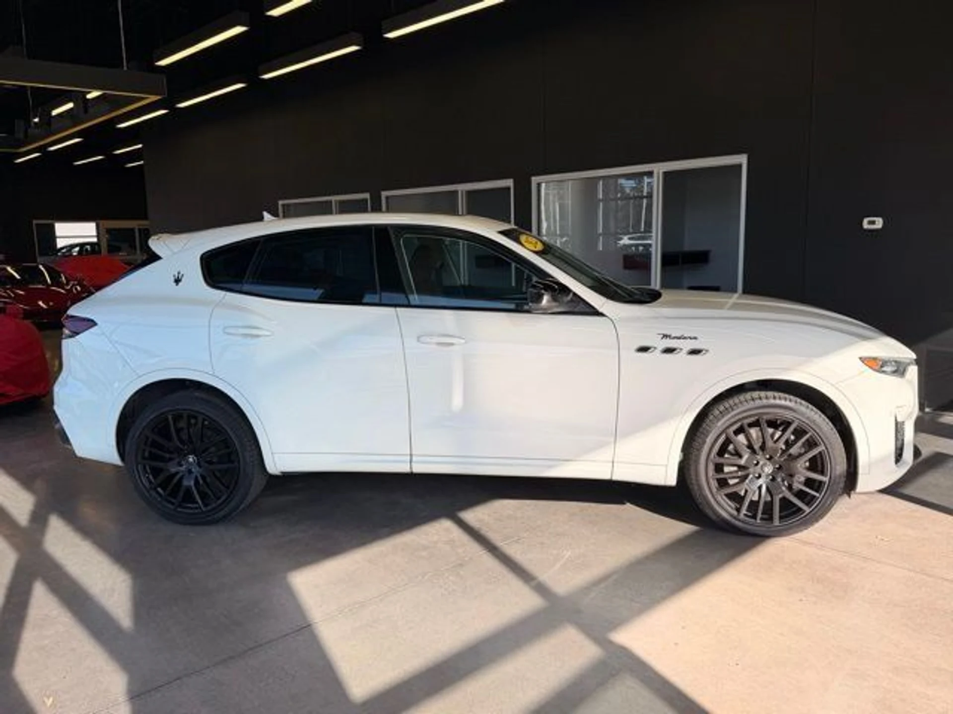 mph005_942022988_0bcbcdfb20f2433bb0a5603984b3b6d7_7b1004ca34