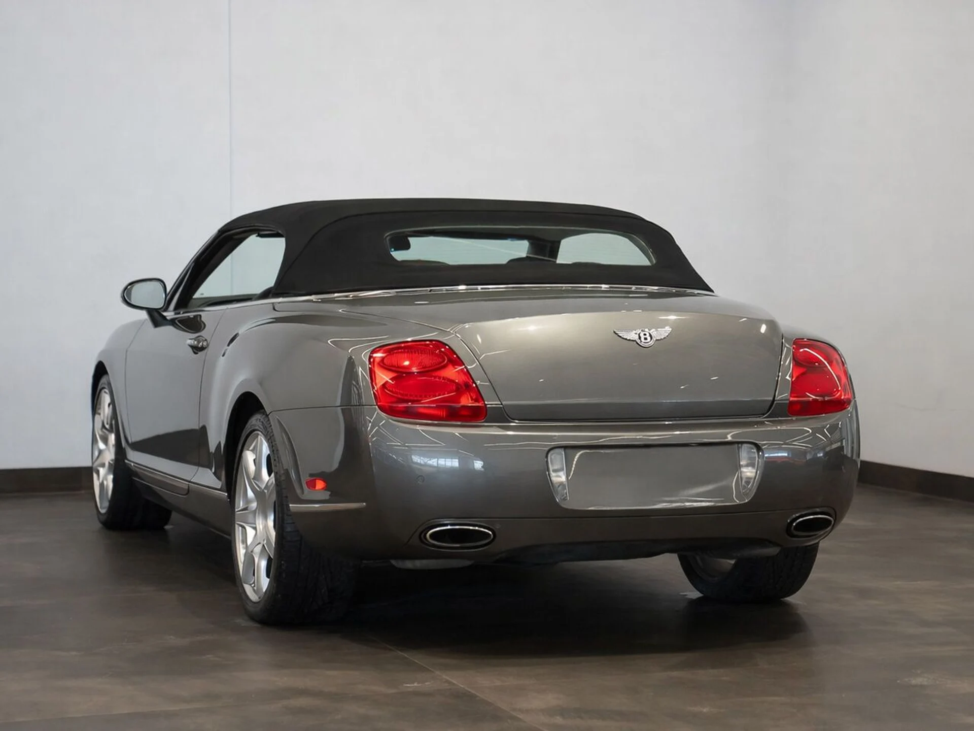 mph005_945713861_bentley_continental_gt_2008_jpg_v_1773863537_d12ee4db48