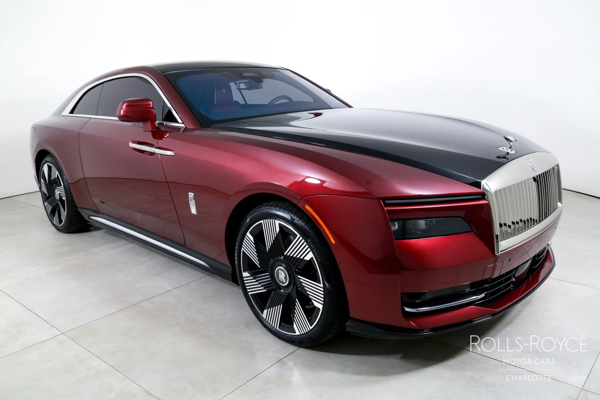 mph005_95064483_Used_2024_Rolls_Royce_Spectre_1750451646_0cf0f00ab2