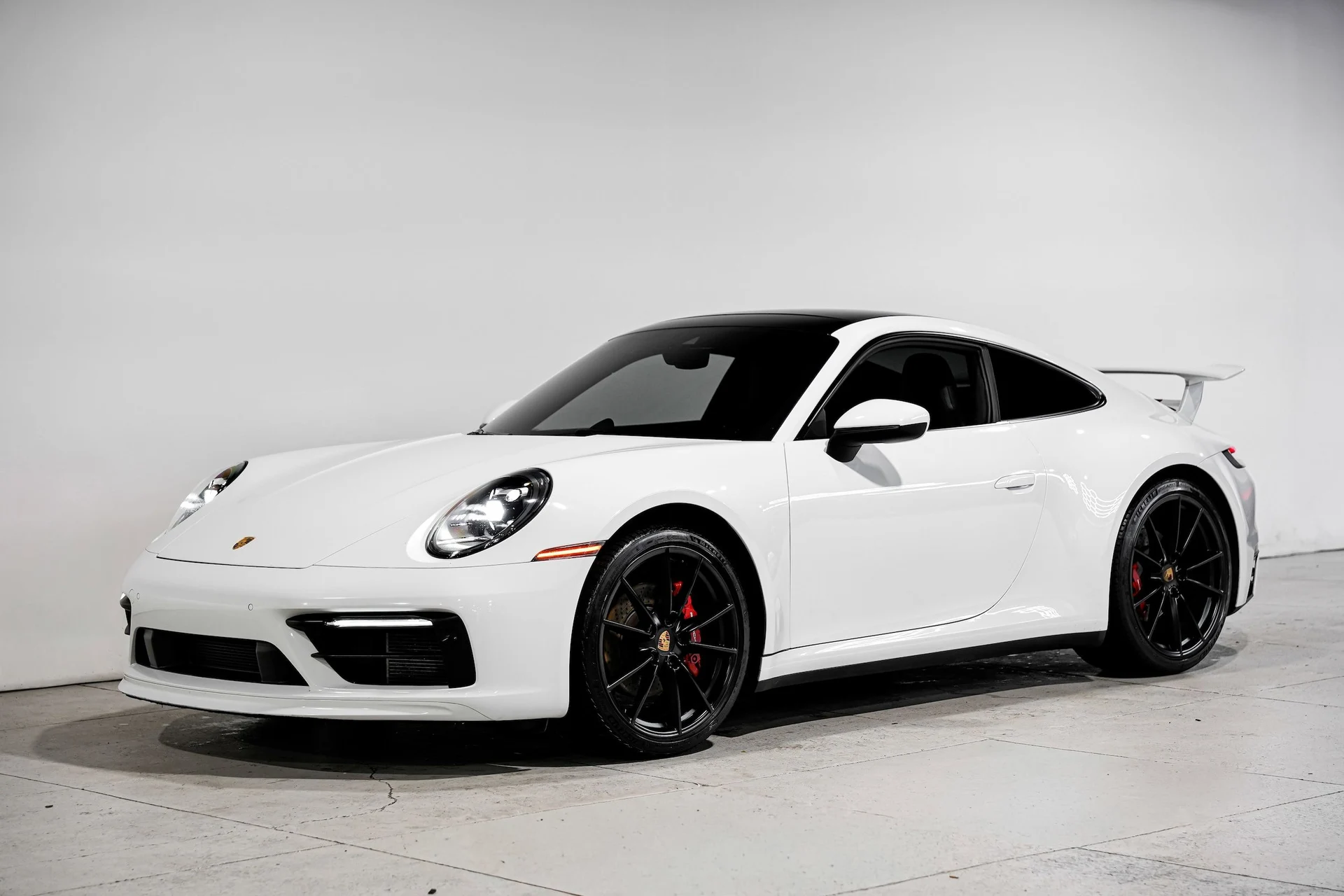 mph005_95432778_84a434a1339b4bf162f71f37785beaf3x_1f220c50ad