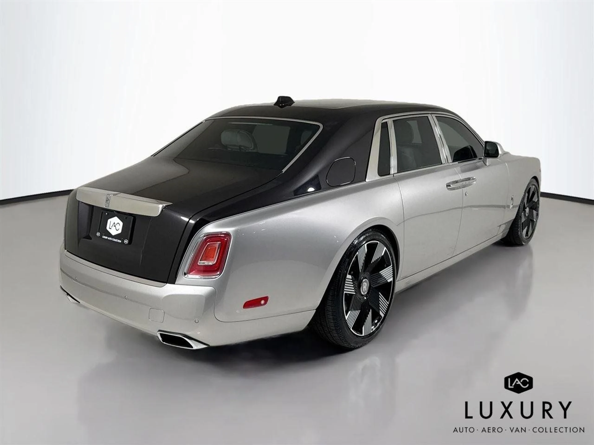 mph005_960215979_10a684f1c03e77adc0429a4dbb52e7aa_24e512415b