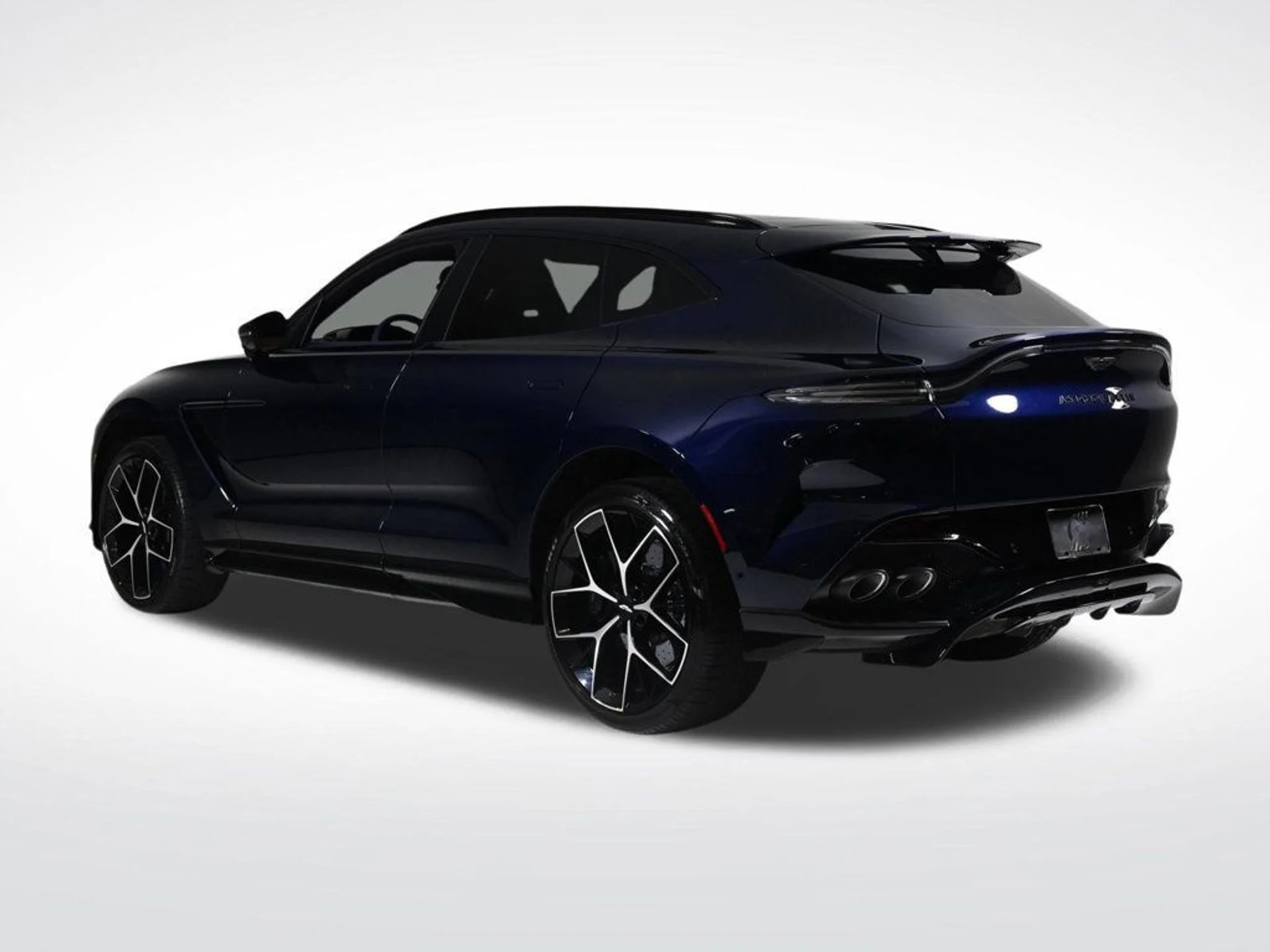 mph005_964902589_new_2026_aston_martin_dbx_707awd_11350_22970164_5_1024_10843e616d