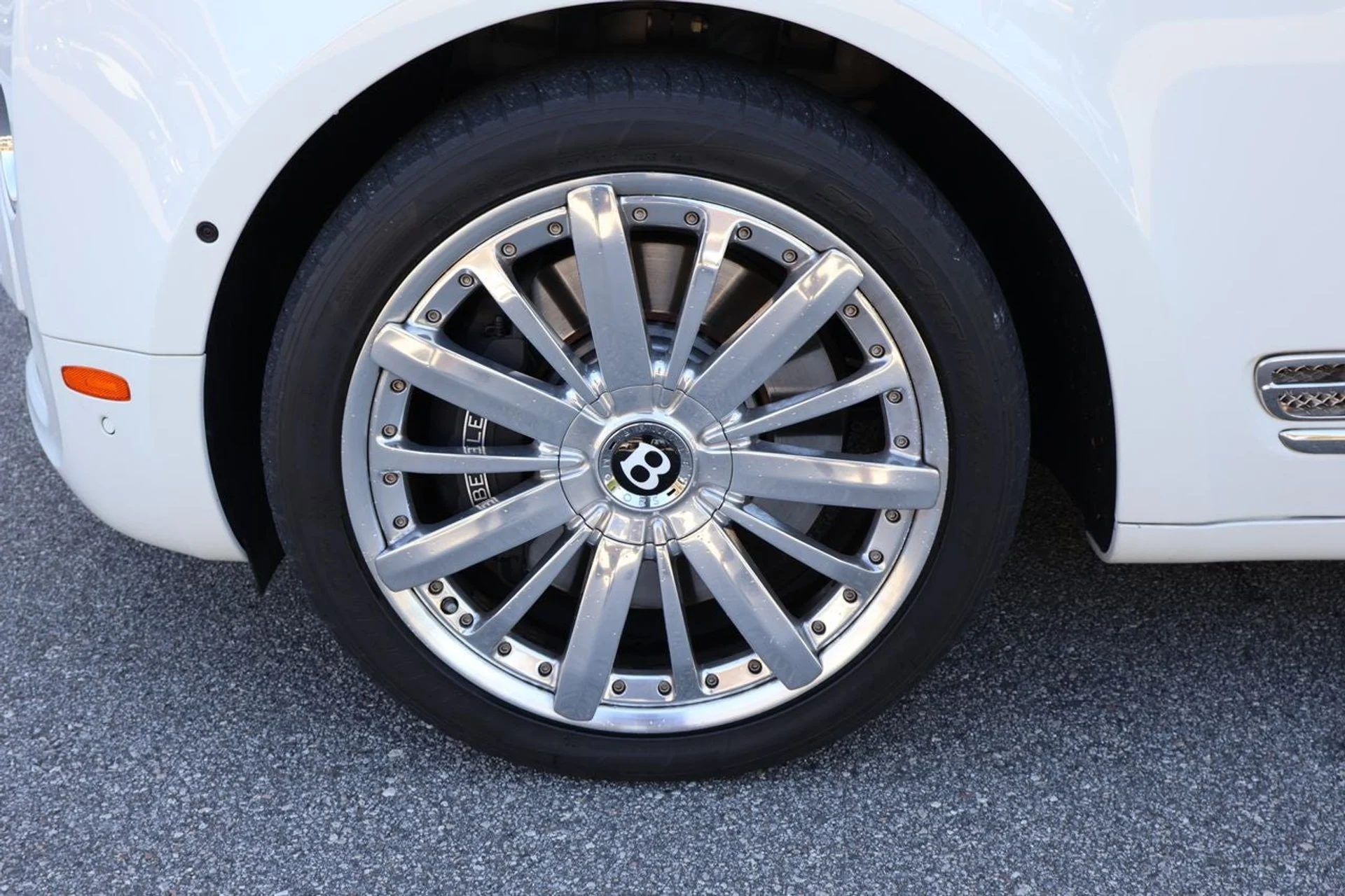 mph005_965366374_6_98b7934e66