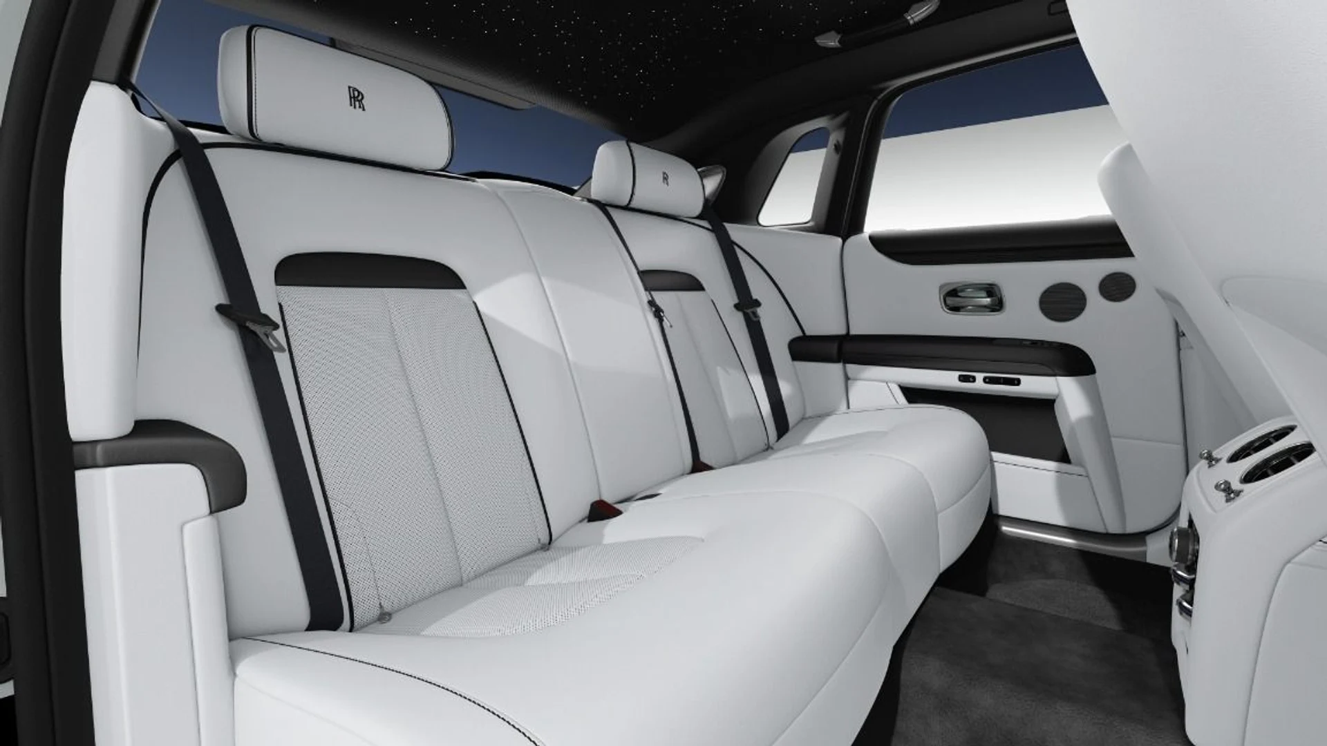 mph005_968406318_Used_2023_Rolls_Royce_Ghost_1682798430_50797f1ba5