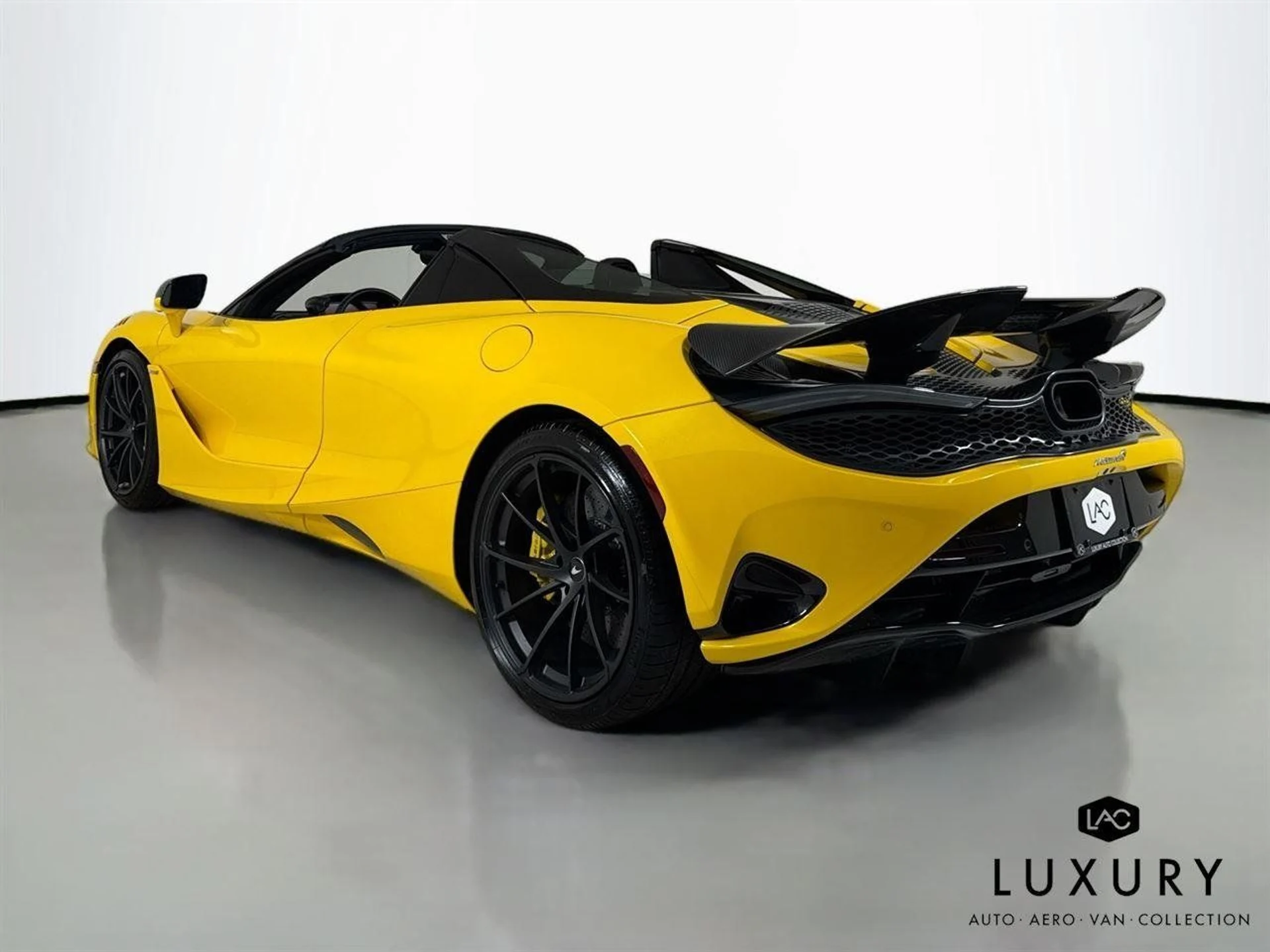 mph005_970060625_7d239bf8dc1ab2c03f7d3fb77d2ce481_593a41d798