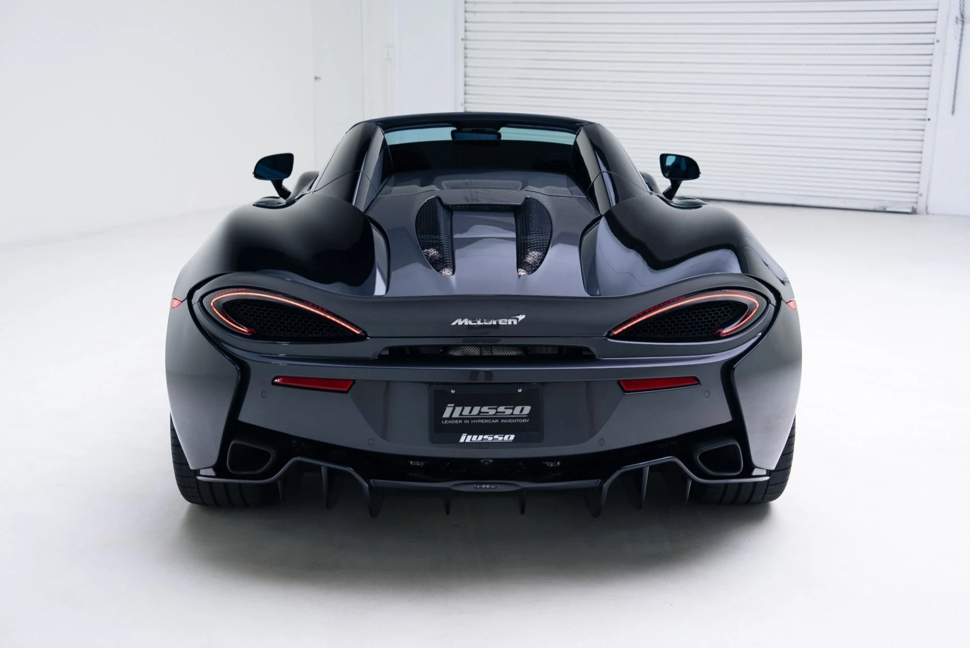 mph005_975184462_Used_2019_Mc_Laren_570_S_Spider_1767812844_3868717190