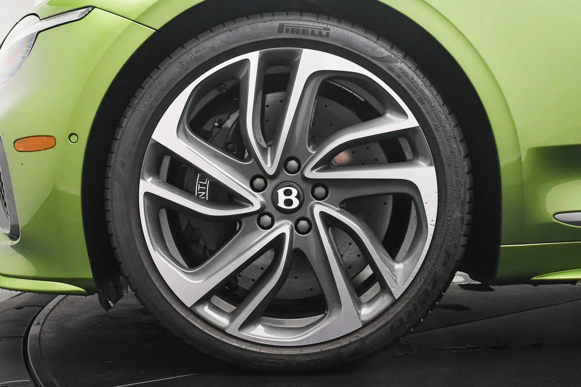 mph005_98366544_Used_2025_Bentley_Continental_GT_Speed_1747987929_d41854001d