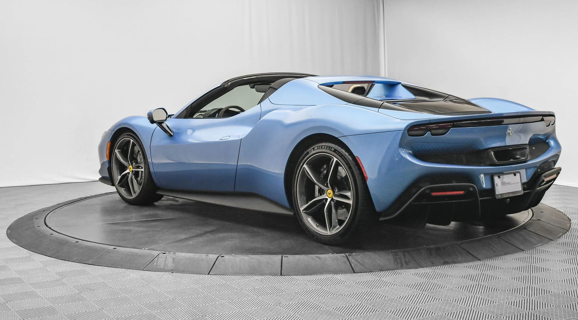 mph005_987970629_2850729b2f9f4cea8d325d2544ad4831_06e95a7ad9