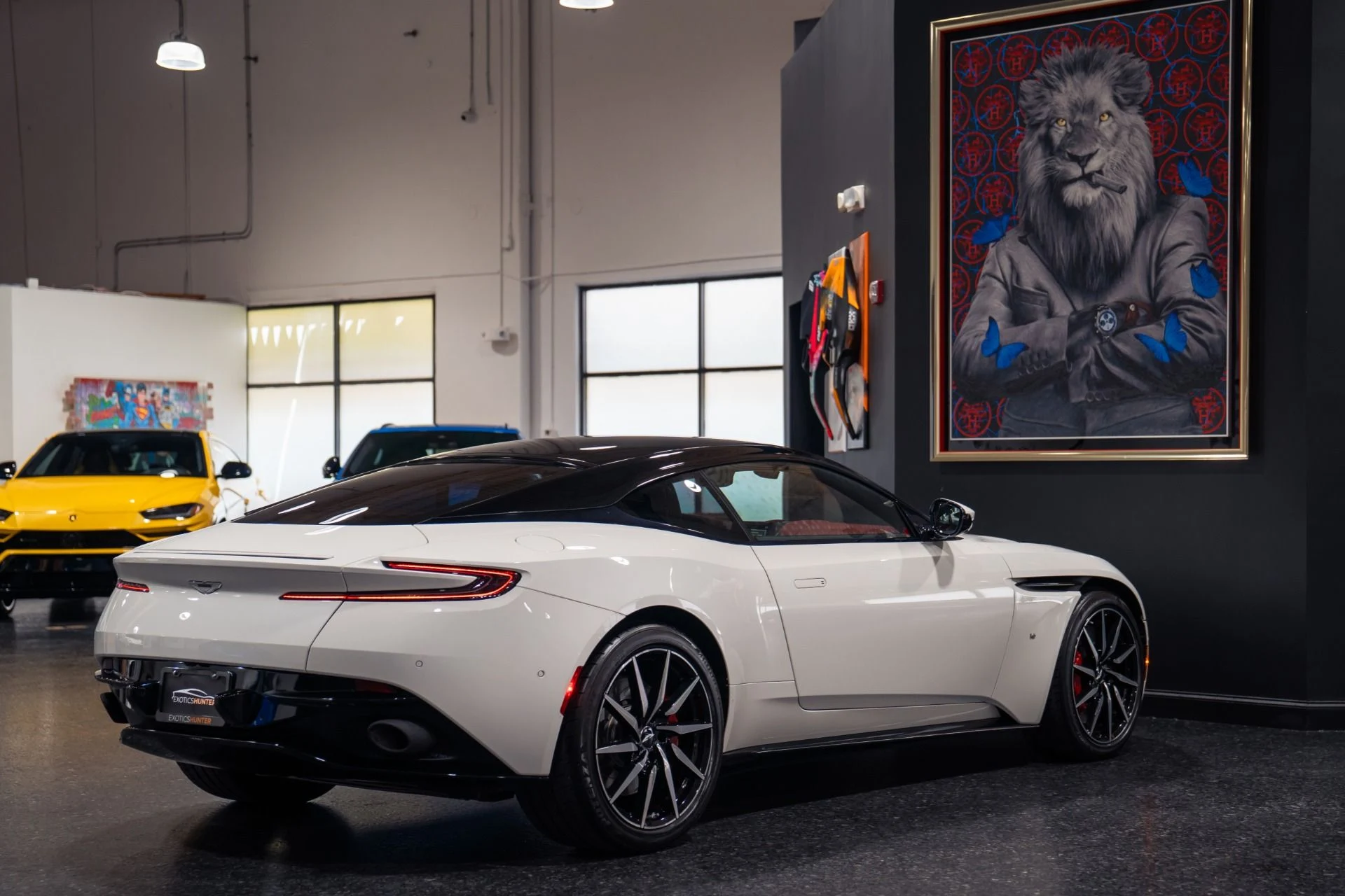 mph005_988293560_Used_2018_Aston_Martin_DB_11_V12_1788901645_9297740942