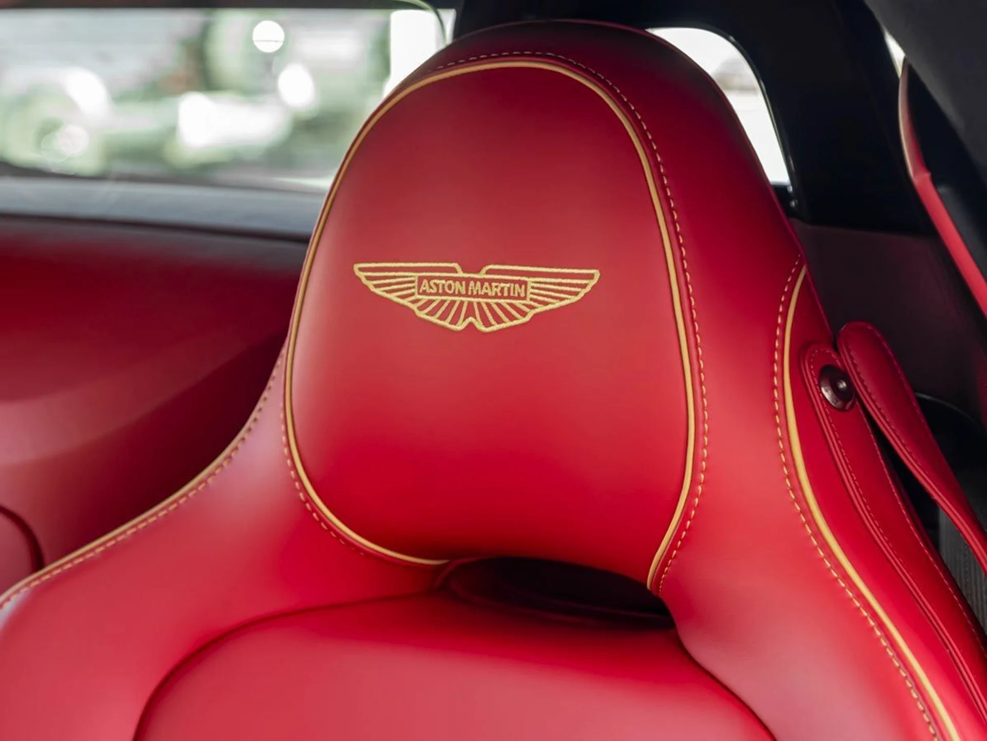 mph005_98838013_6_0bd6568381