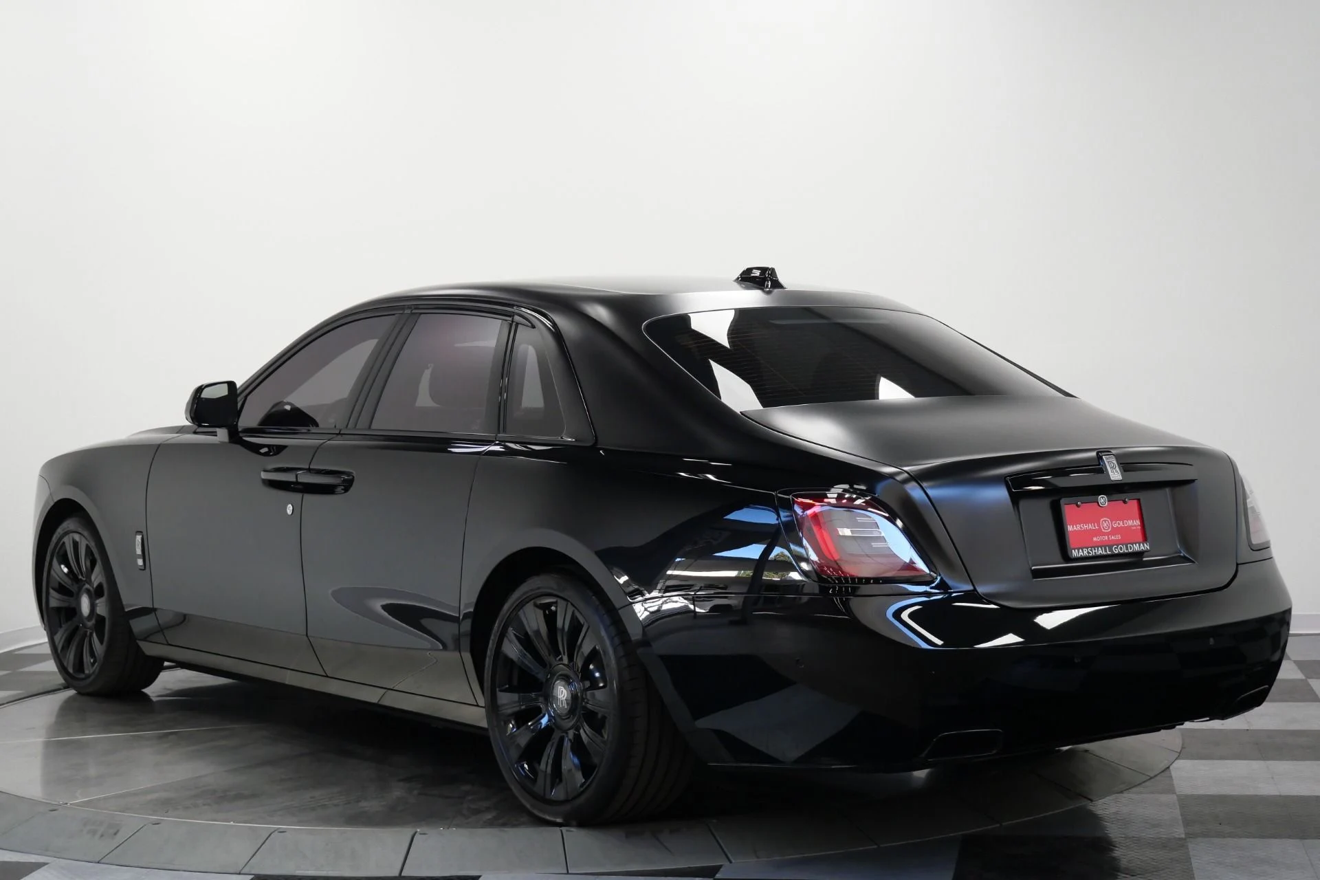 mph006_100623429_Used_2022_Rolls_Royce_Ghost_1773938186_002895e7e0