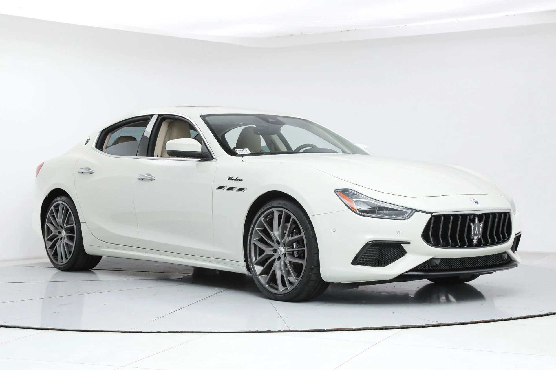 mph006_101797886_3a6d24f8a94a3a89d18de8efa84cbb0b_a3f6a92b4a