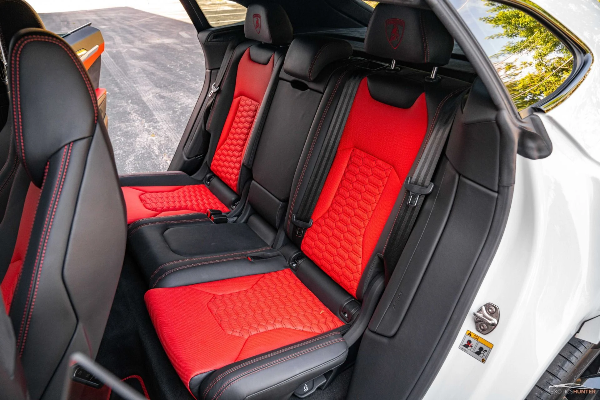 mph006_1018553313_Used_2020_Lamborghini_Urus_250_K_MSRP_Advanced_3_D_B_O_Audio_Ambient_Lighting_Red_Interior_MORE_1694207296_b18db15d8c