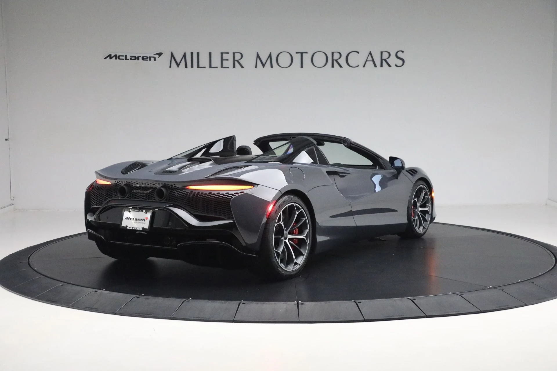 mph006_1022914471_New_2025_Mc_Laren_Artura_Spider_Tech_Lux_66d5559298