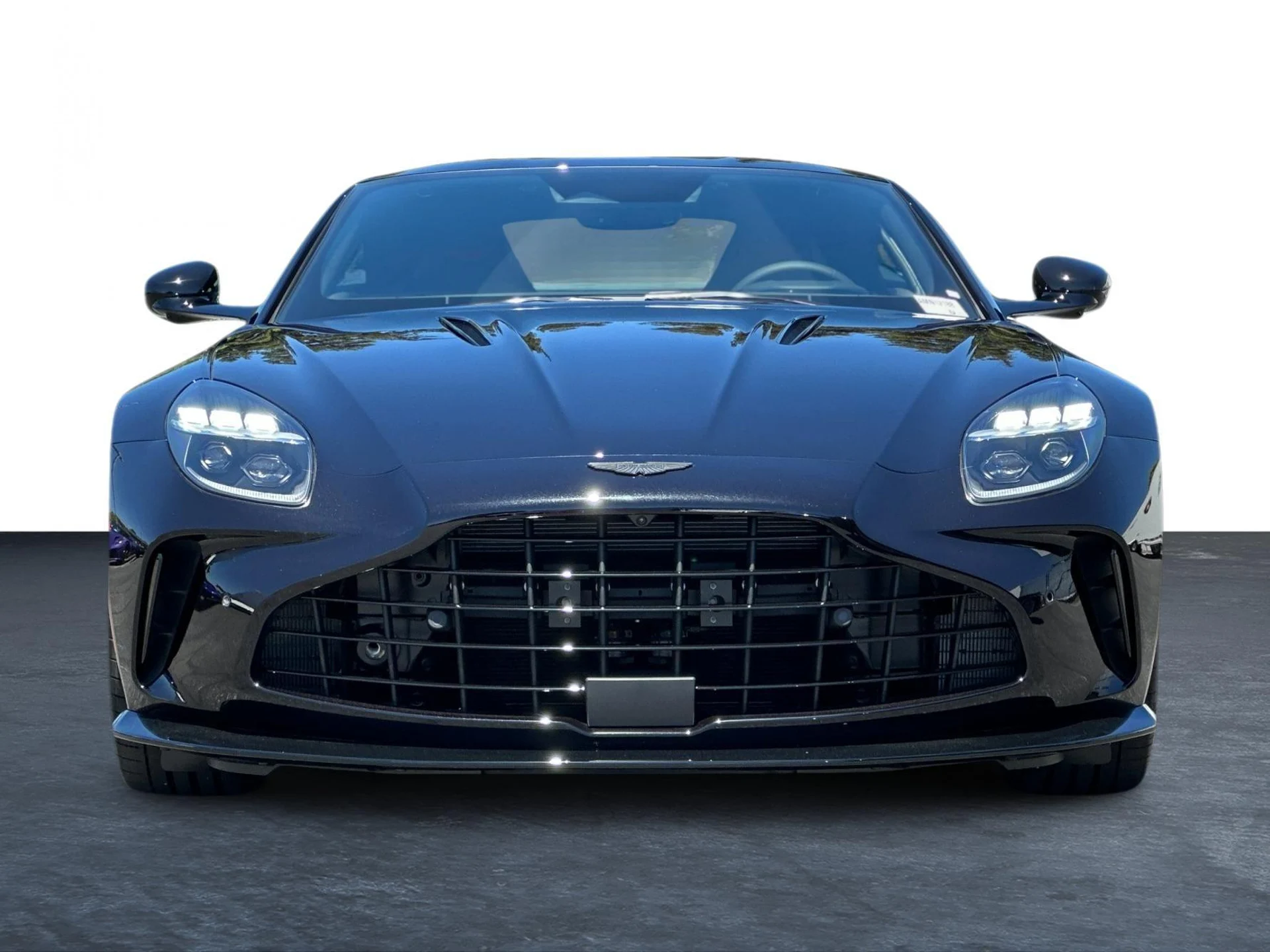 mph006_1036840906_New_2026_Aston_Martin_Vantage_S_1785318284_209d68a079