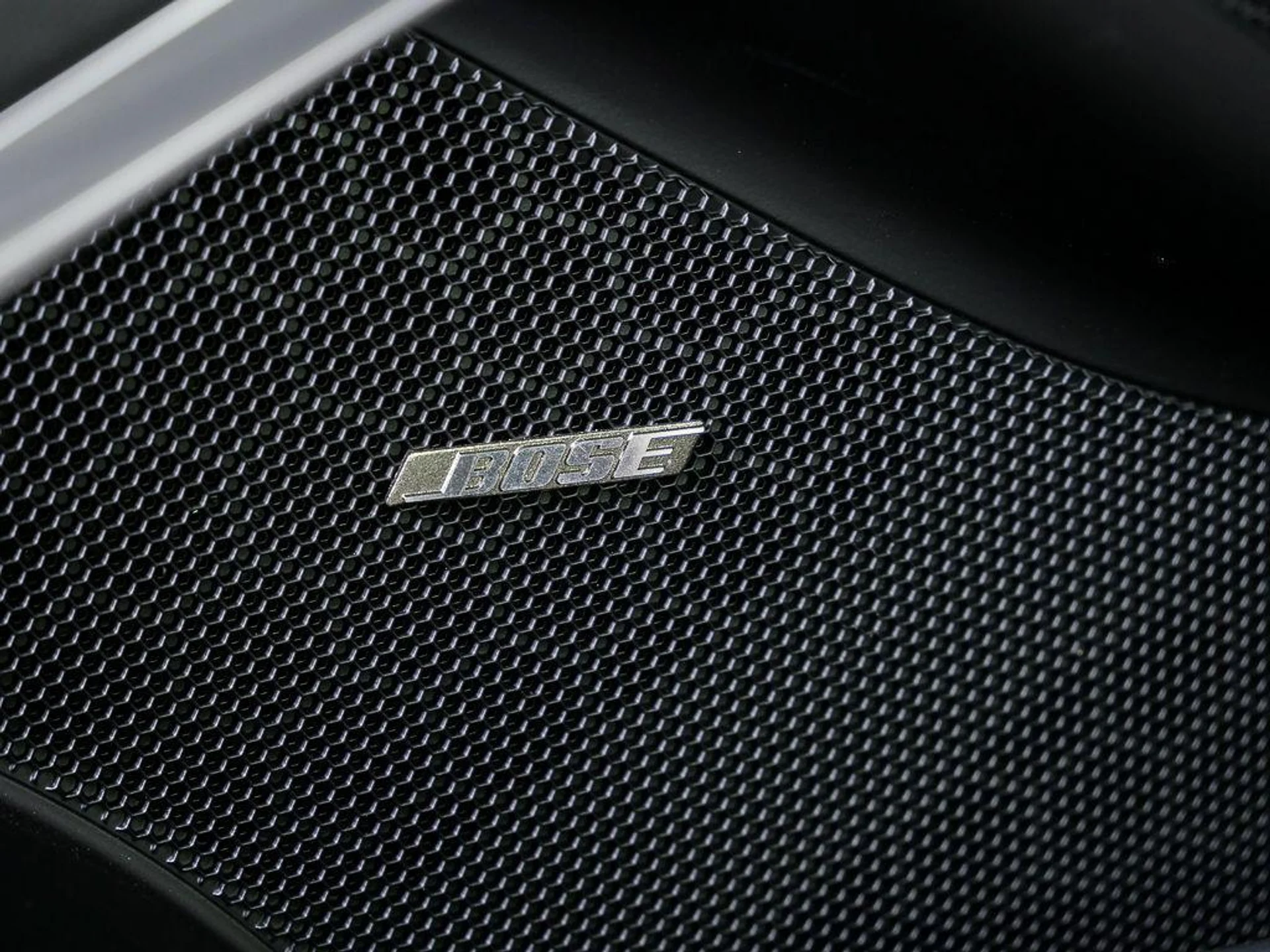 mph006_1037150738_Ywz_L_Phl20x5d_Gu8_Fs_O7_Jsw23aao_cbb97d9826