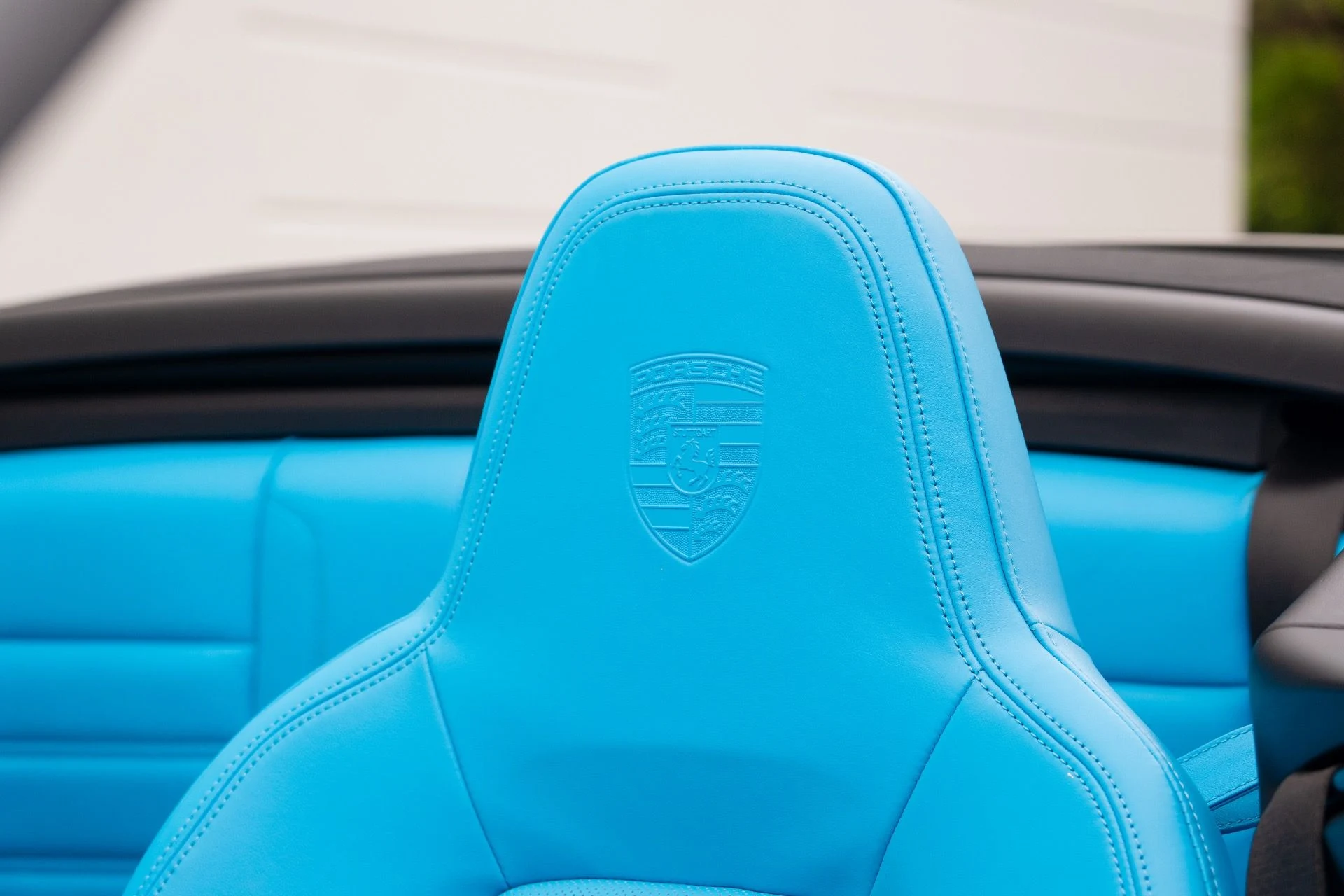 mph006_1038706952_Used_2024_Porsche_911_Turbo_S_1757432000_070a62c8ff