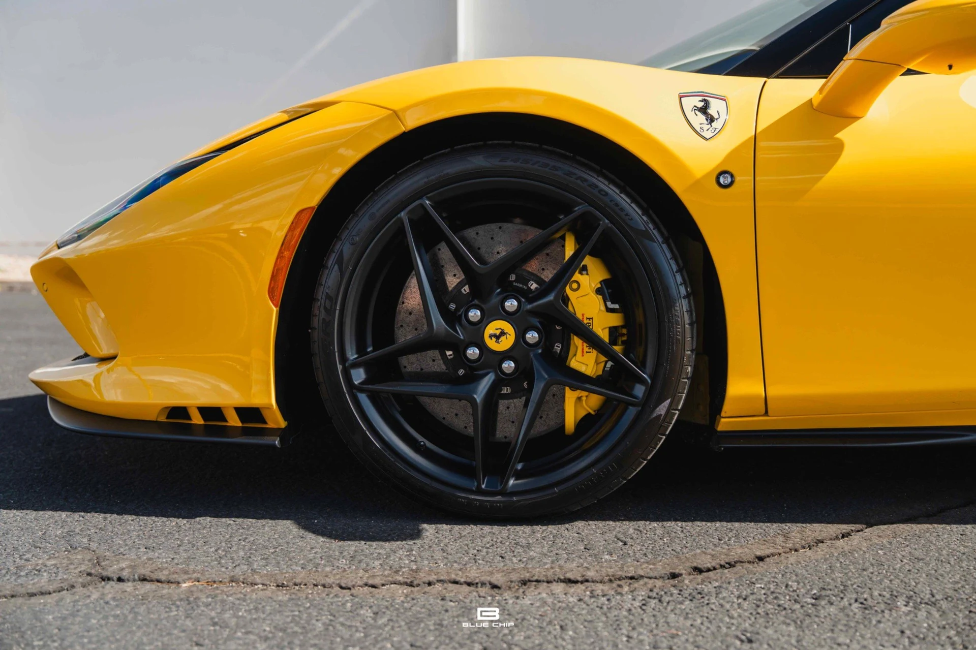 mph006_1053237743_6a2adfa5055221a3f7c1ea82_762_20_202021_20_Ferrari_20_F8_20_Spider_20_20006_5963176224