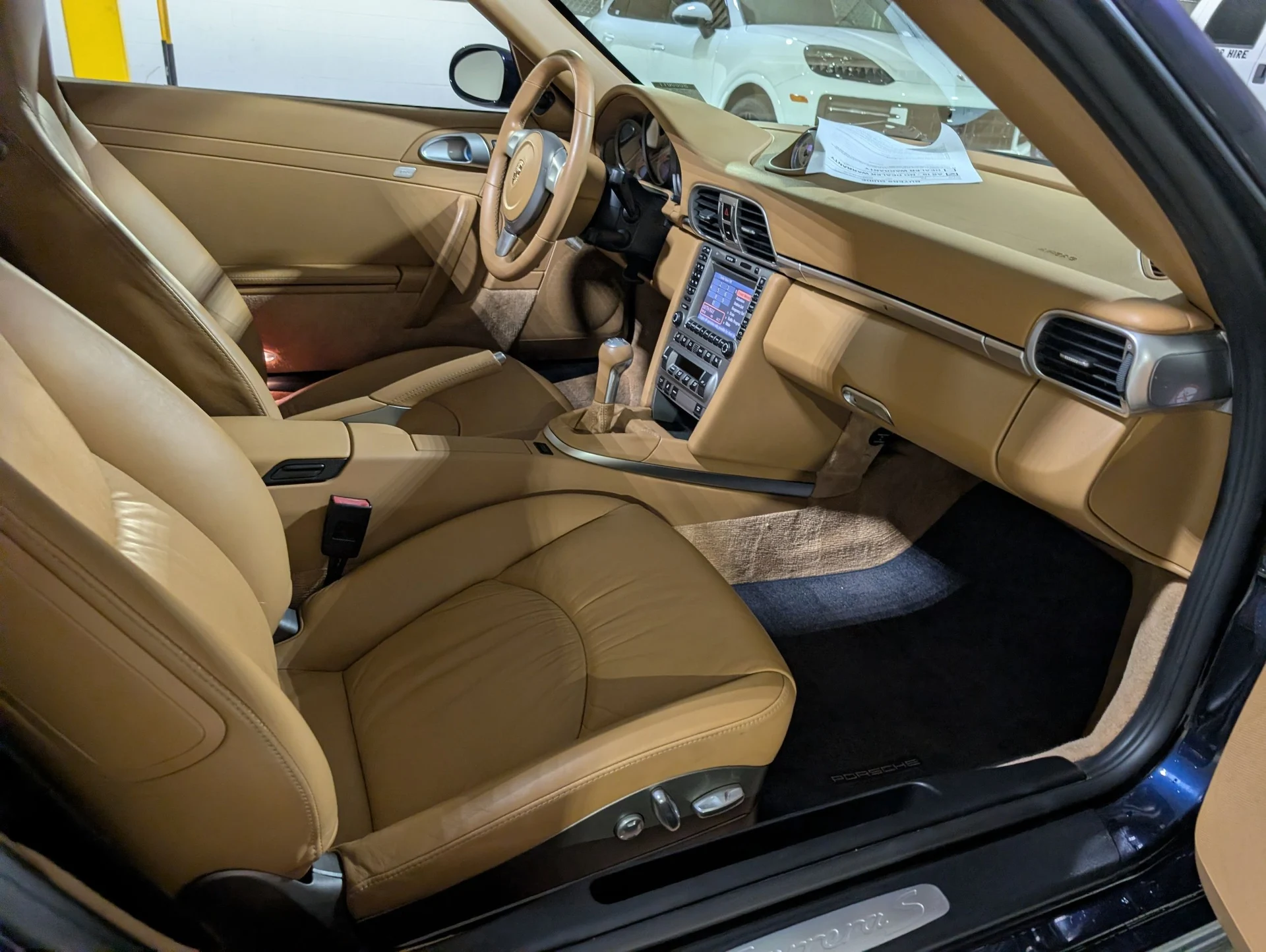 mph006_105388764_559d22a678c1c61ef555033905910320x_fb9ba99be5