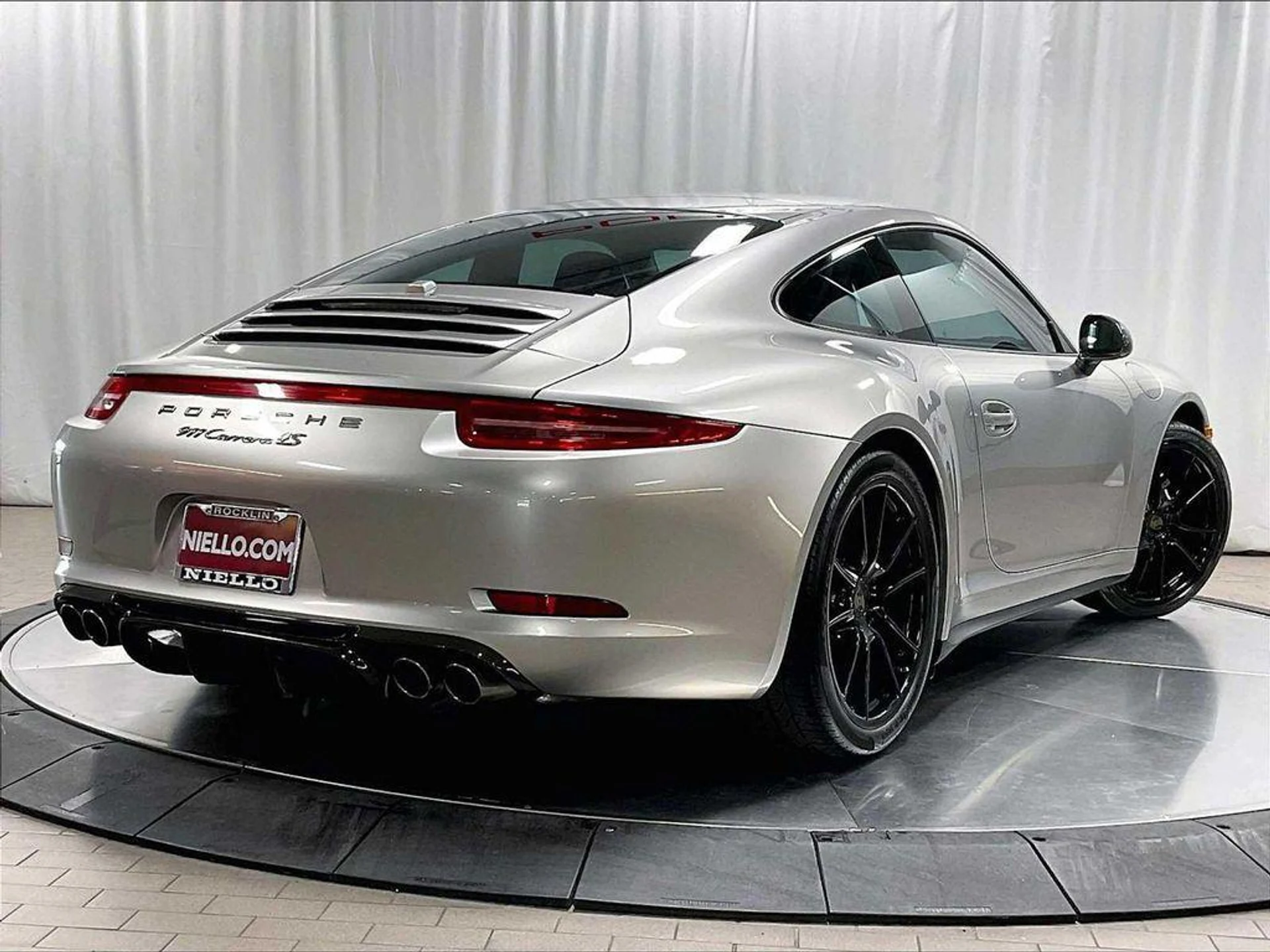 mph006_1054830457_K_xht_HL_6_Jdt6y_R_Bgput5e_Cu95h_Q_8c64b99ec0