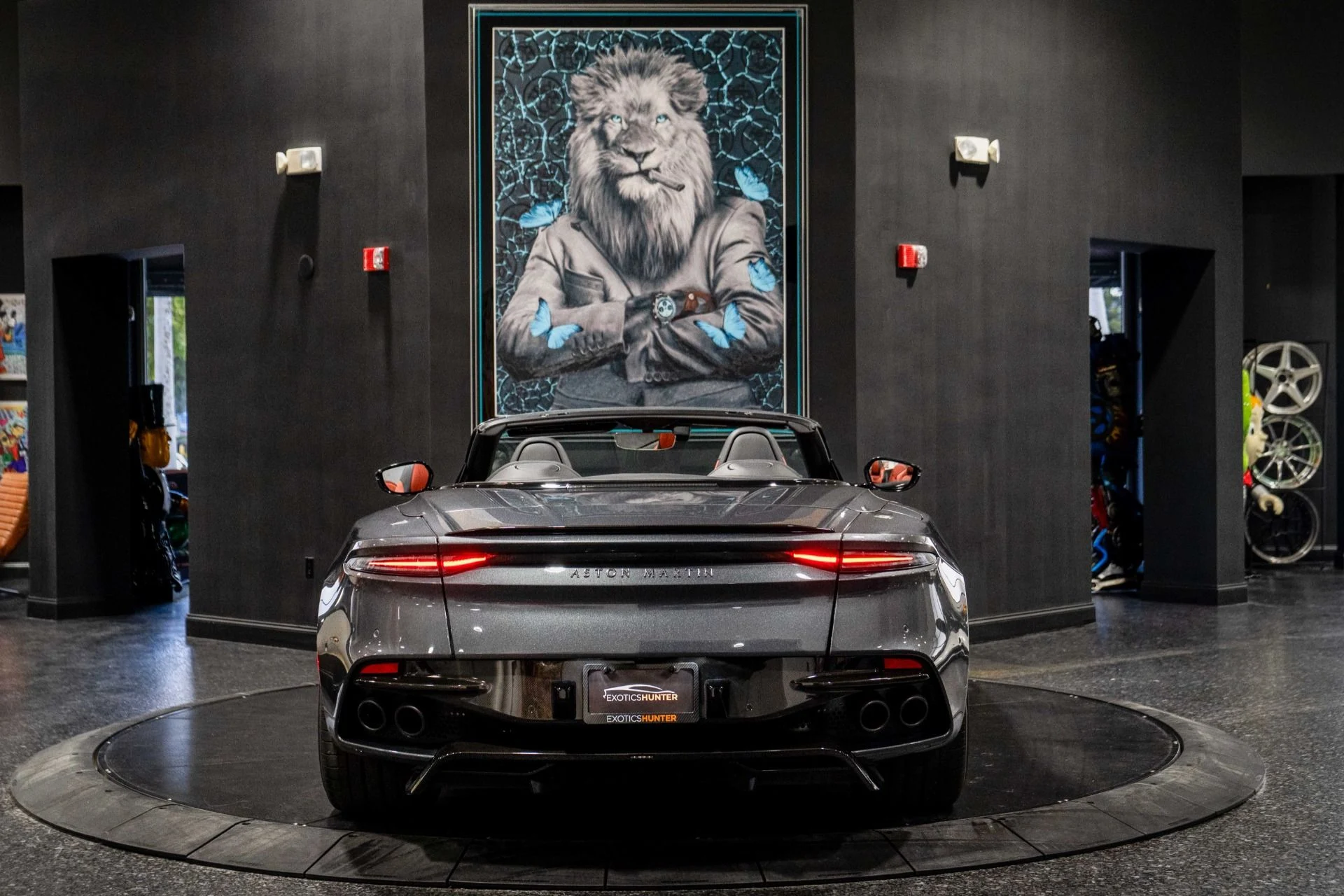 mph006_105968570_Used_2020_Aston_Martin_DBS_Superleggera_1767994739_bb2b9540fc