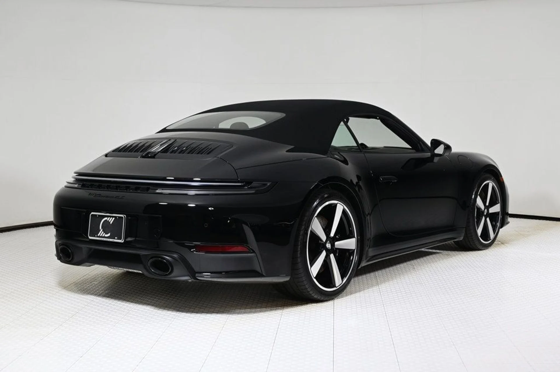 mph006_1061806006_39a542dcff0c4c40b865313ca47cc982_2ea3561b9e