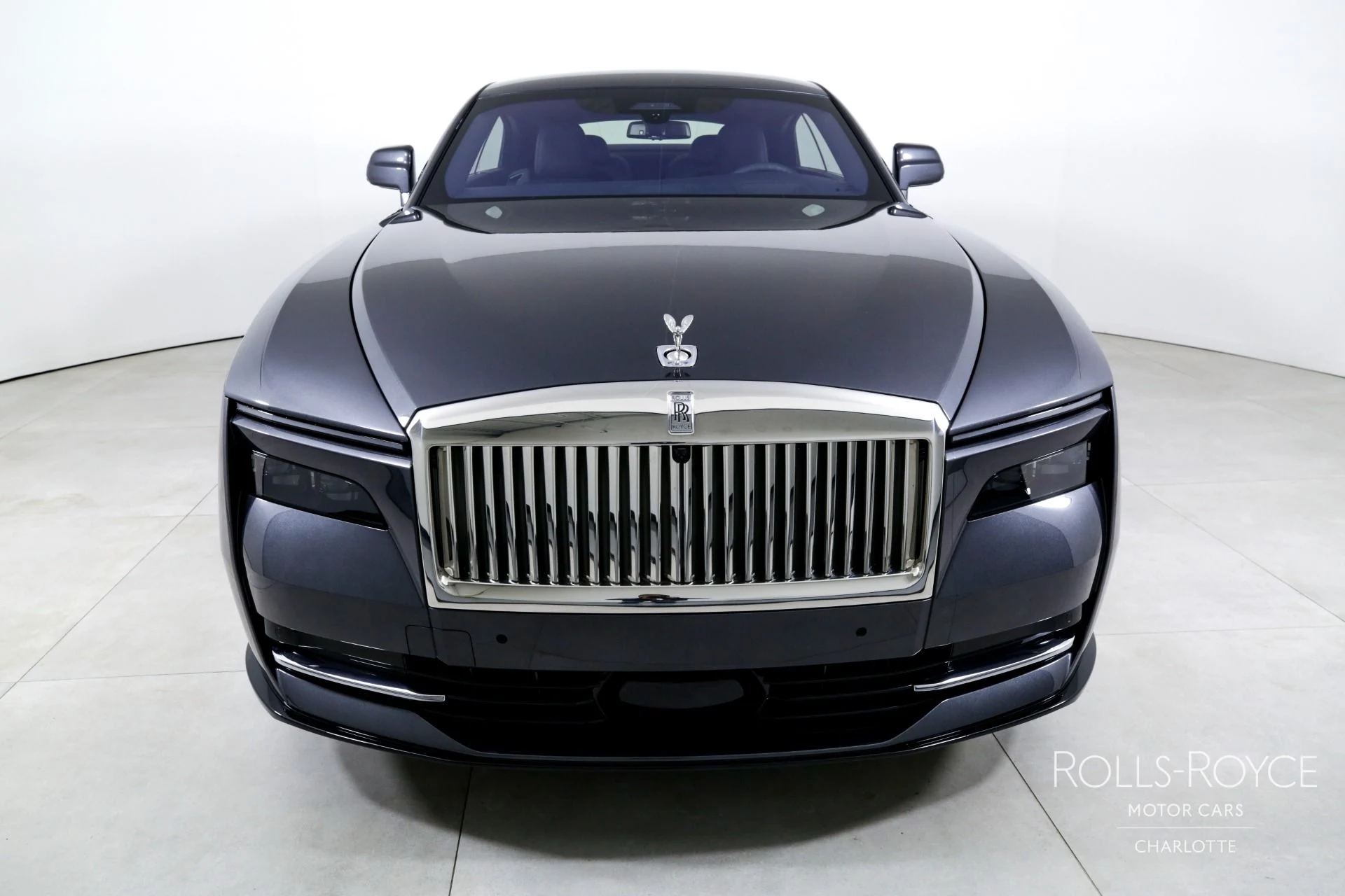 mph006_1064000831_Used_2024_Rolls_Royce_Spectre_1742932667_2060b9405e