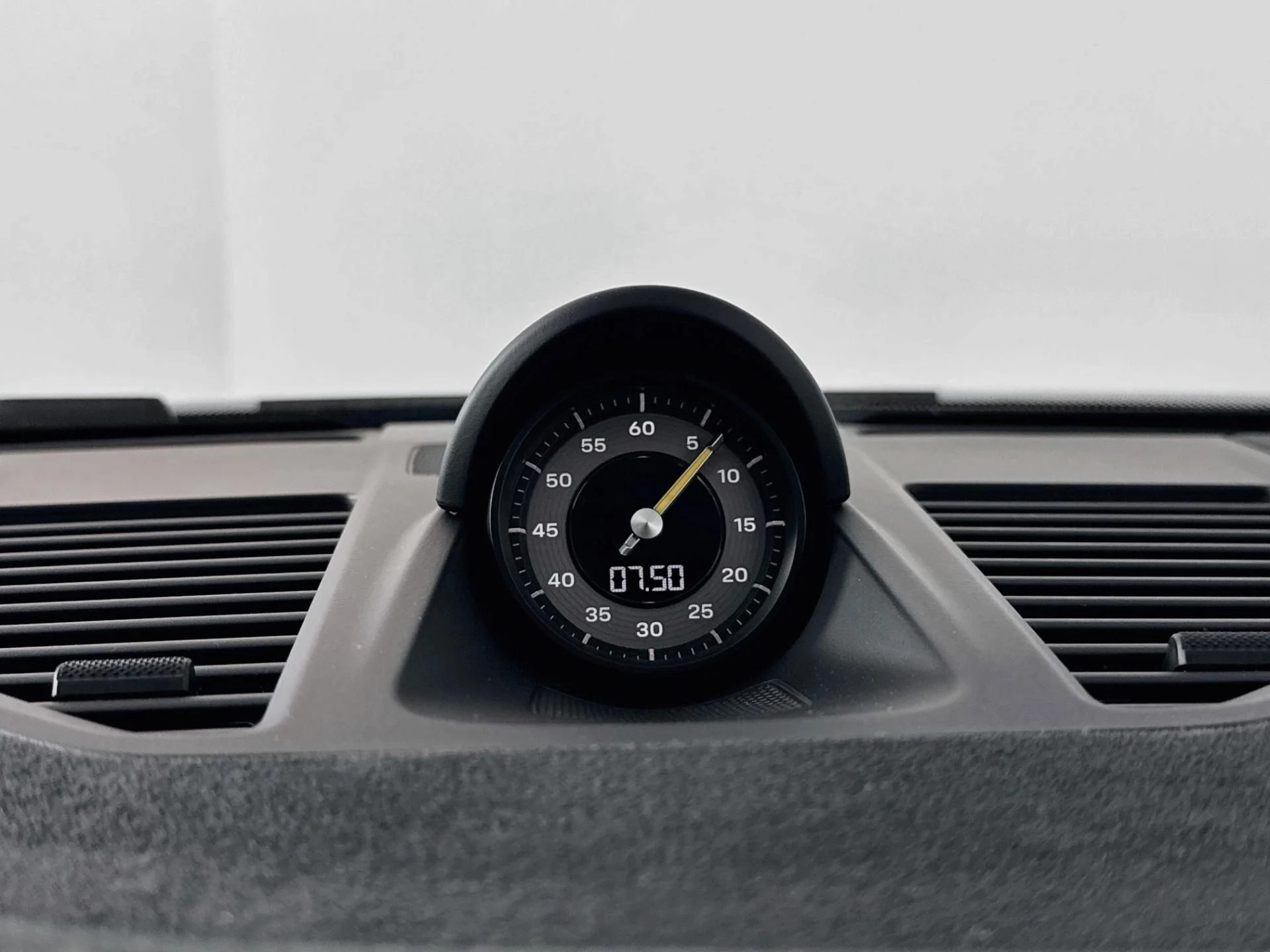 mph006_1065825262_Used_2024_Porsche_911_GT_3_RS_1786481411_fb222840f5