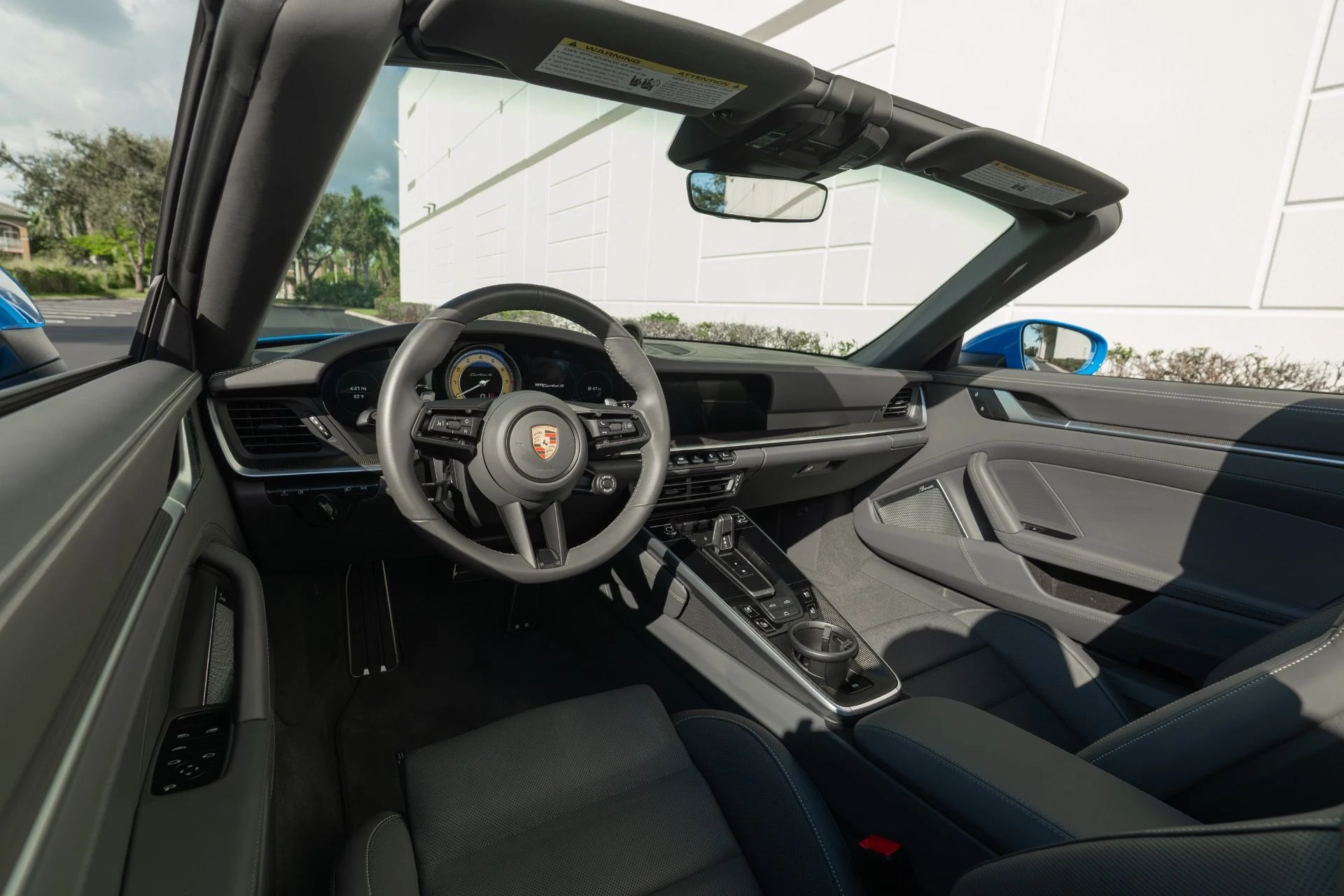 mph006_1066833751_Used_2023_Porsche_911_Turbo_S_1759285627_710a3abc42