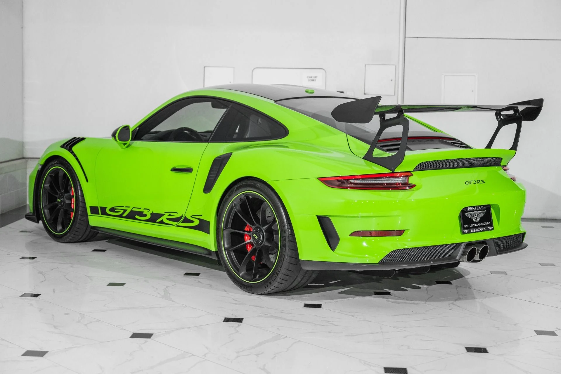 mph006_1067363988_Used_2019_Porsche_911_GT_3_RS_1761058034_a14b4a7230