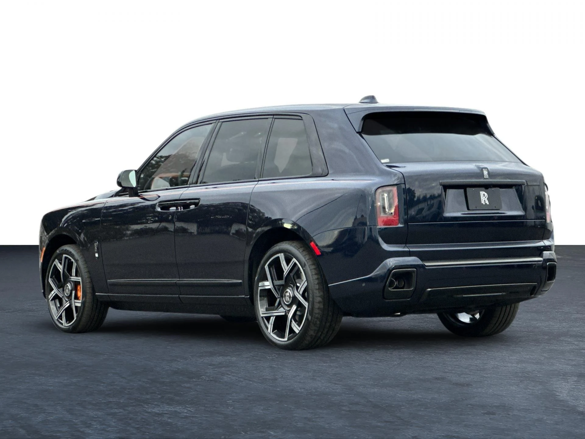 mph006_1080608162_New_2026_Rolls_Royce_Cullinan_Black_Badge_1767193820_b36f0f9500