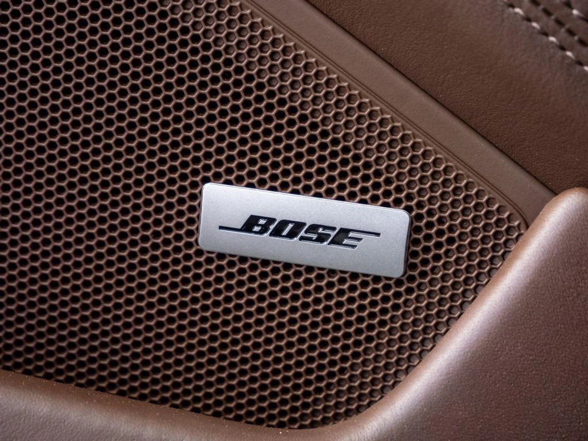 mph006_1084261733_q_Cdthu5_Zdr97m7_Cu5_ZO_92h_E0ft_E_5ed05dff52