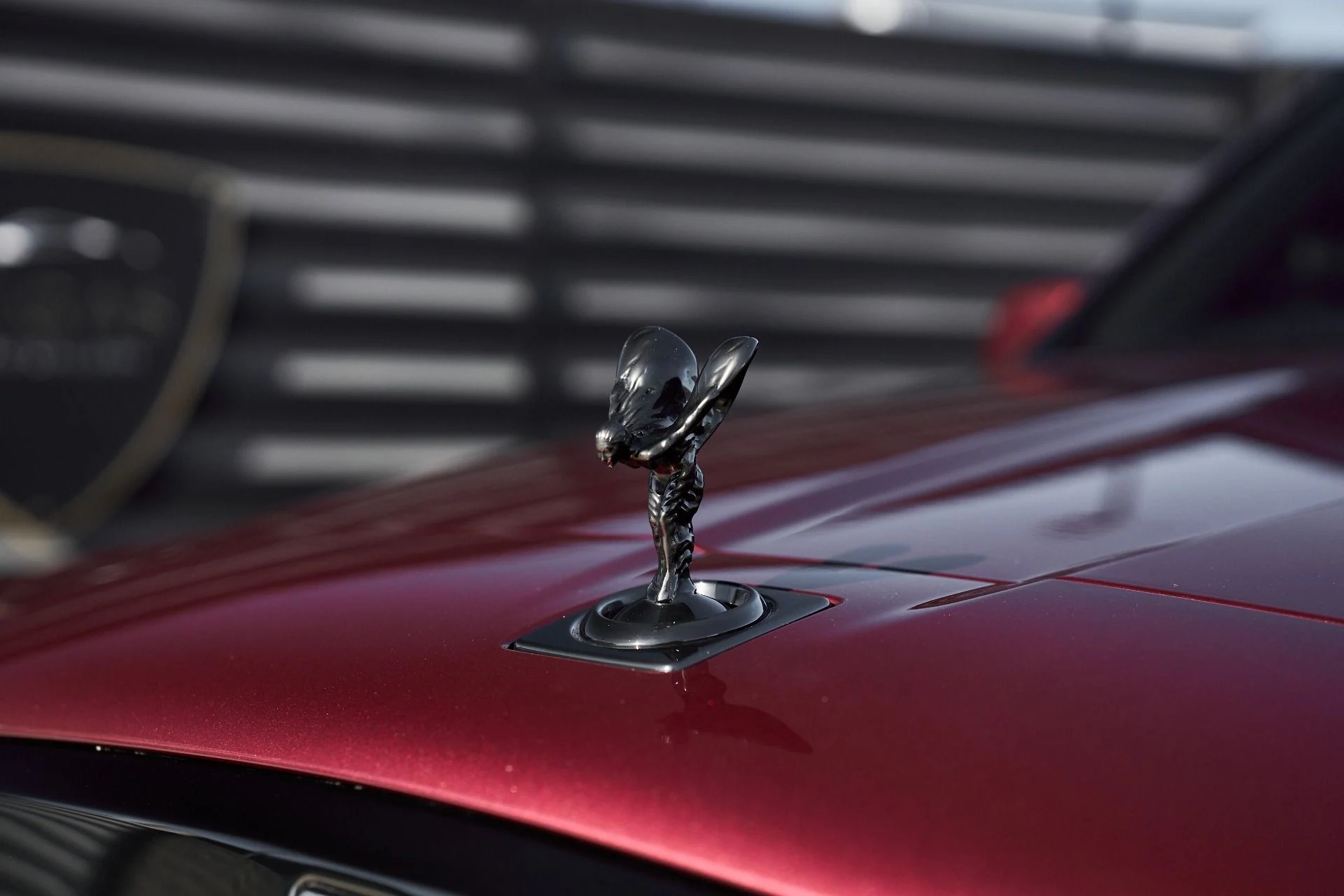 mph006_1084972905_Used_2022_Rolls_Royce_Cullinan_Black_Badge_1764038692_fb21a455af