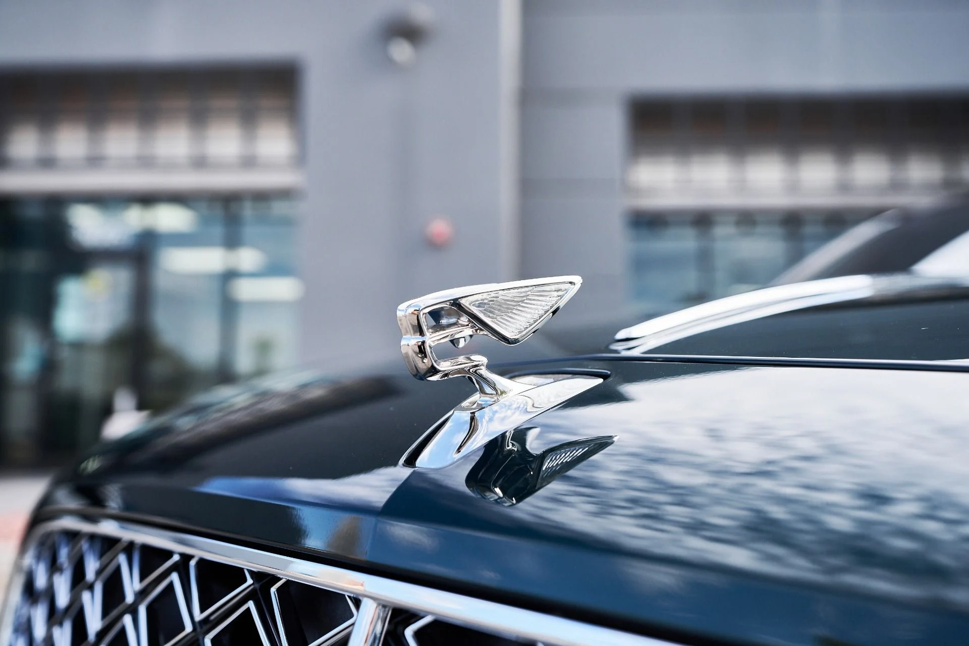 mph006_1089053050_Used_2024_Bentley_Flying_Spur_Mulliner_W12_1756173308_3f922f8086