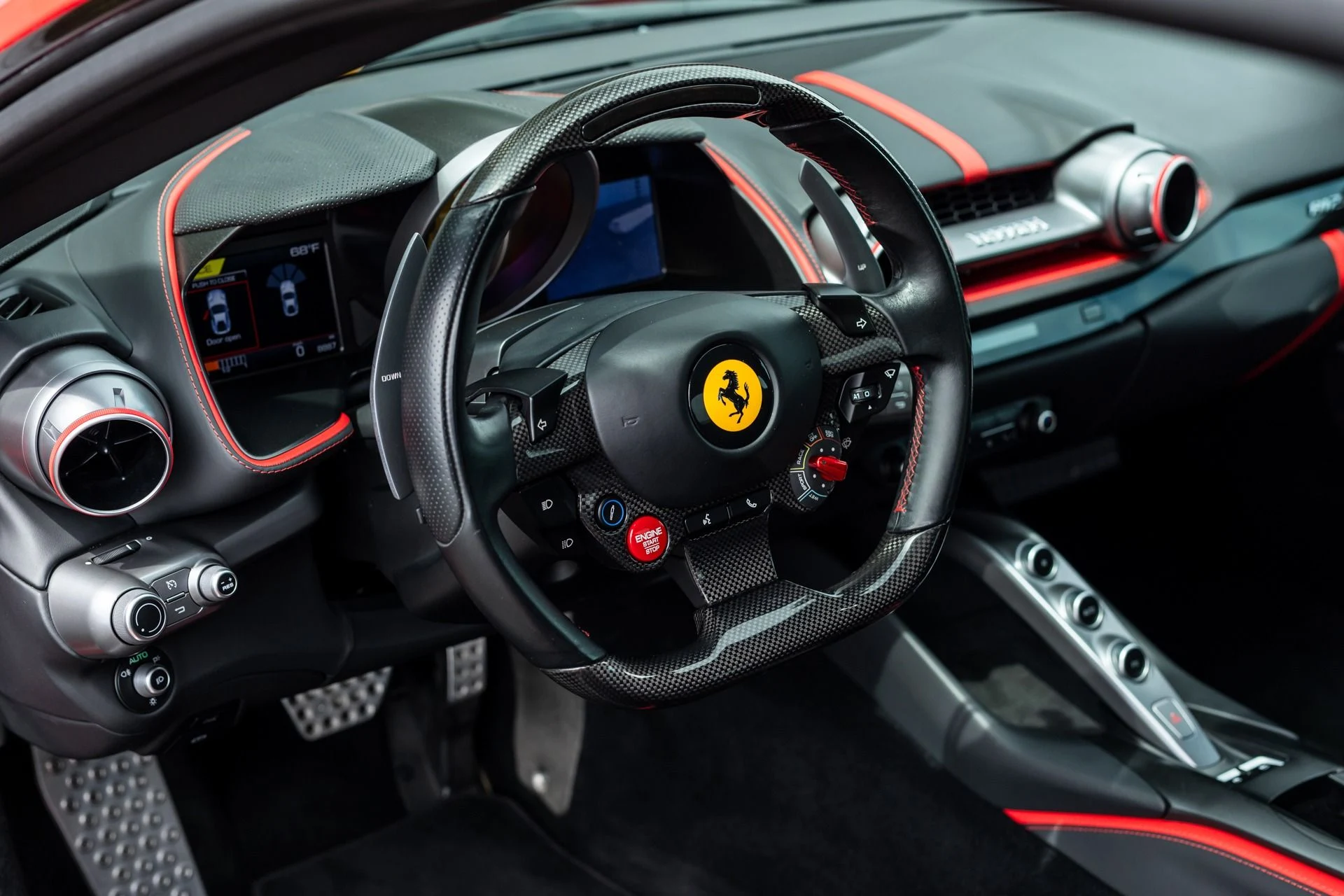 mph006_1095856265_Used_2019_Ferrari_812_Superfast_1744740792_4fc72ebca6
