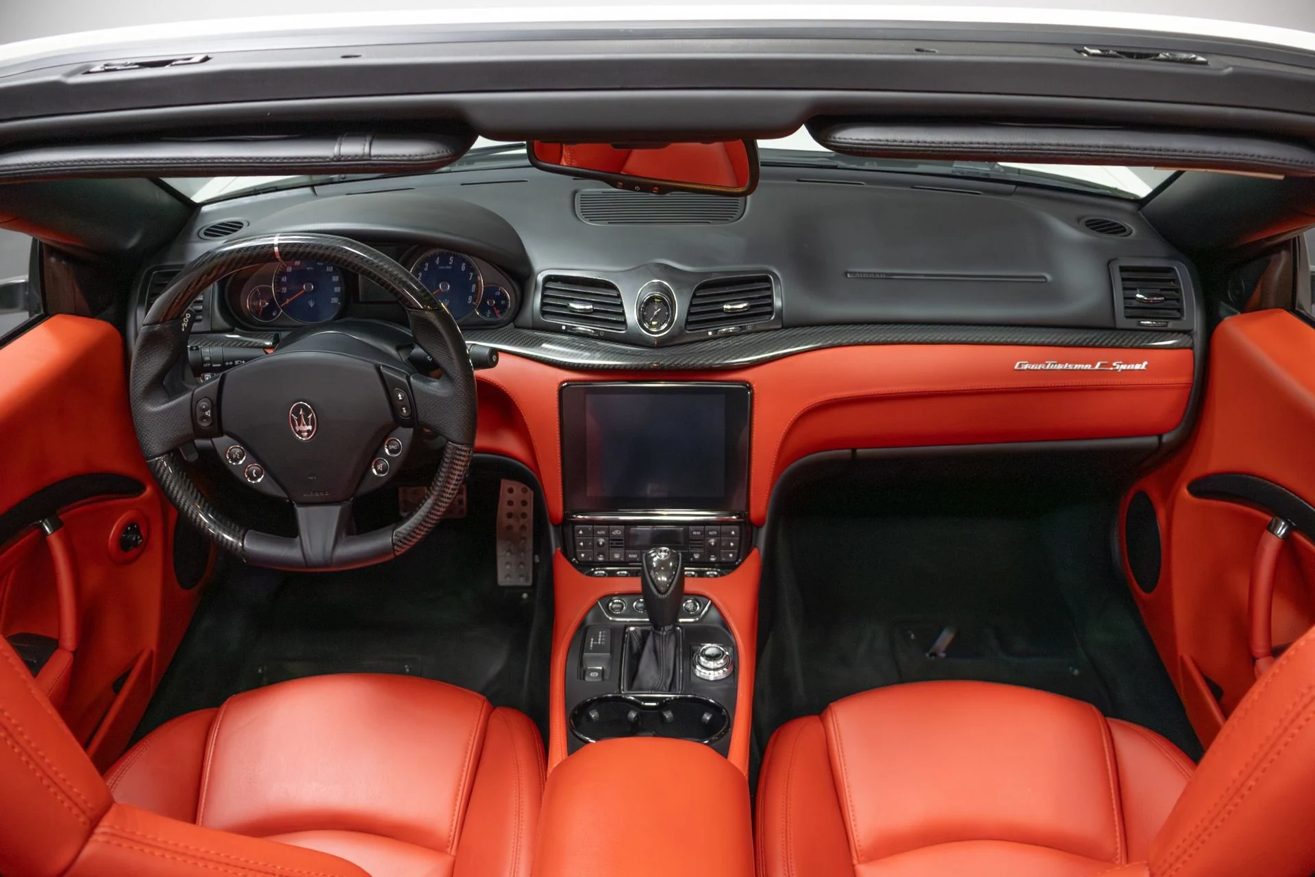 mph006_1103799668_Used_2018_Maserati_Gran_Turismo_1761598740_538899bd37