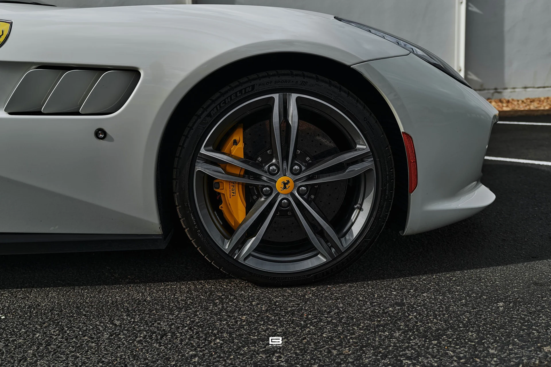 mph006_1121570374_69e2a43160215ed02e4e49e5_L1220354_d989bfc3d4