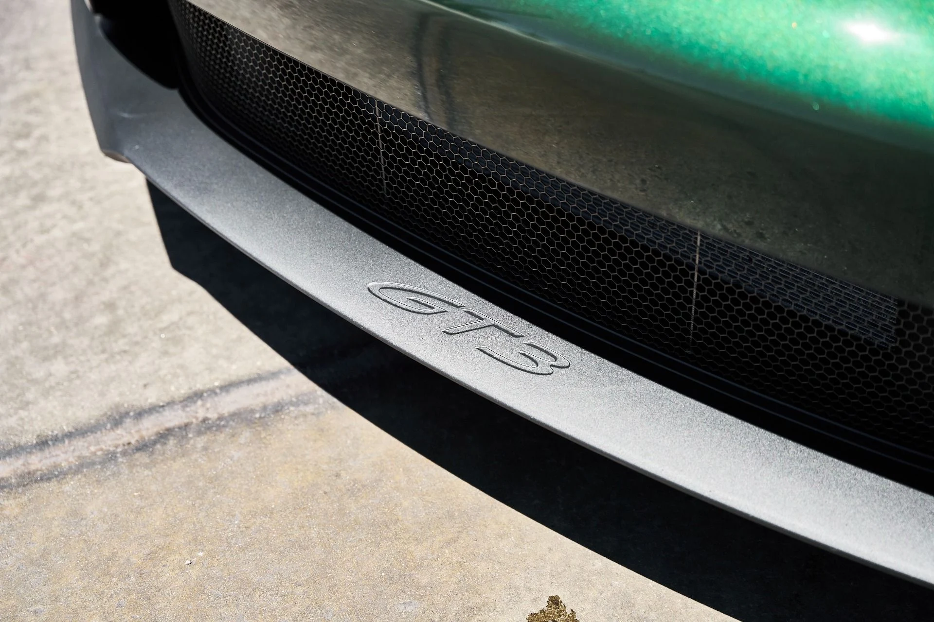 mph006_1121662284_Used_2025_Porsche_911_GT_3_1780363220_fc651ba594