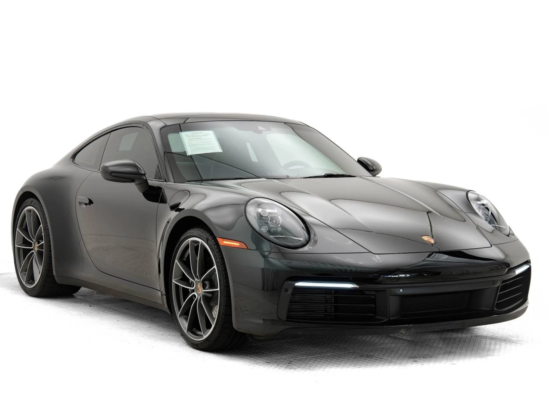 mph006_112836492_1280_ead02e97af