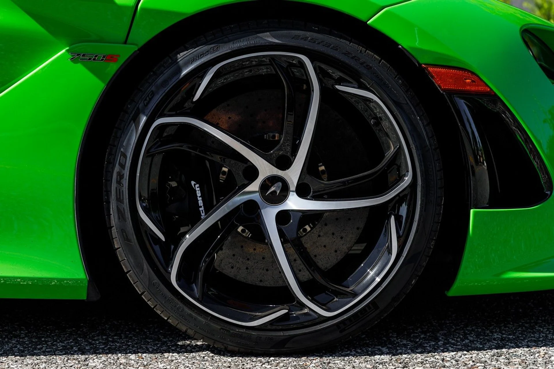 mph006_1132578110_668_p7_l_4170cb4042