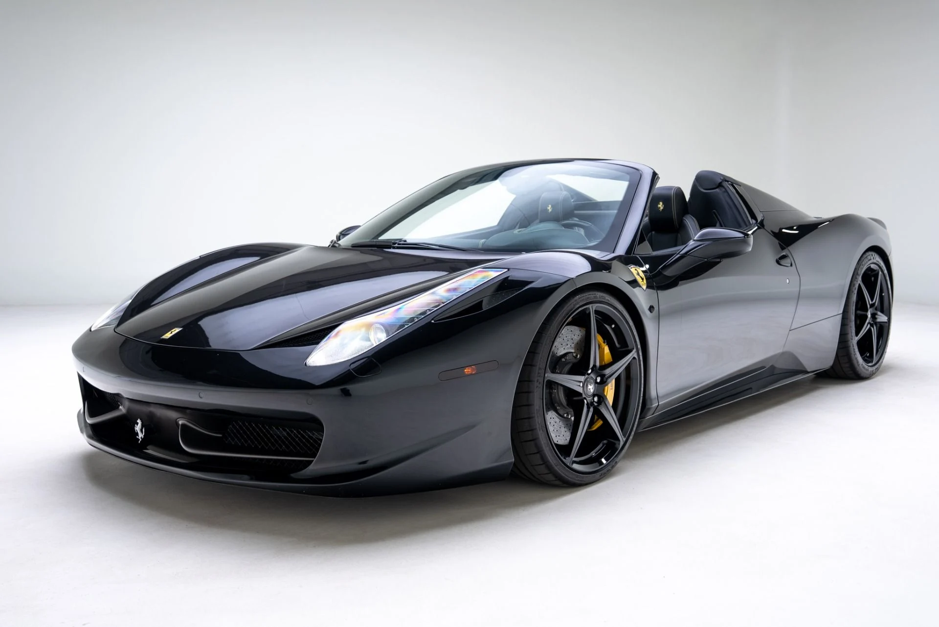 mph006_1145192431_Used_2015_Ferrari_458_Spider_1768509966_d54ceda1d0