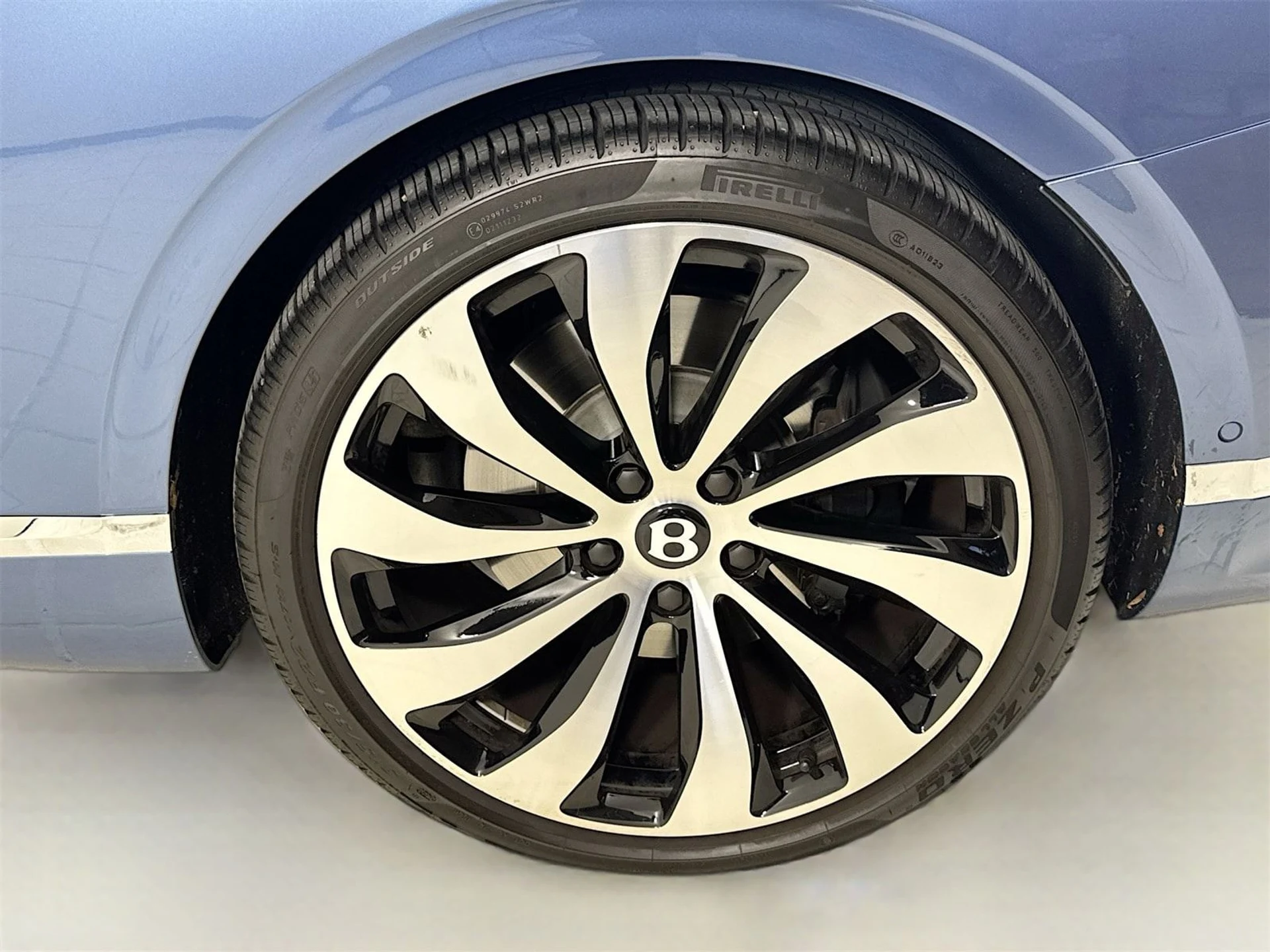 mph006_1151069716_b9647f717e627dba9bed86d5db354899x_8d10499c6f