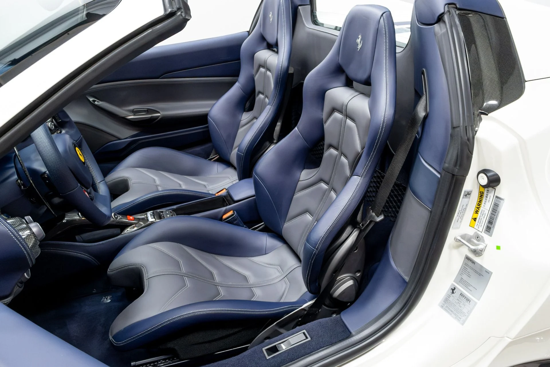 mph006_1166902590_Used_2018_Ferrari_488_Spider_1774434782_35a133f340