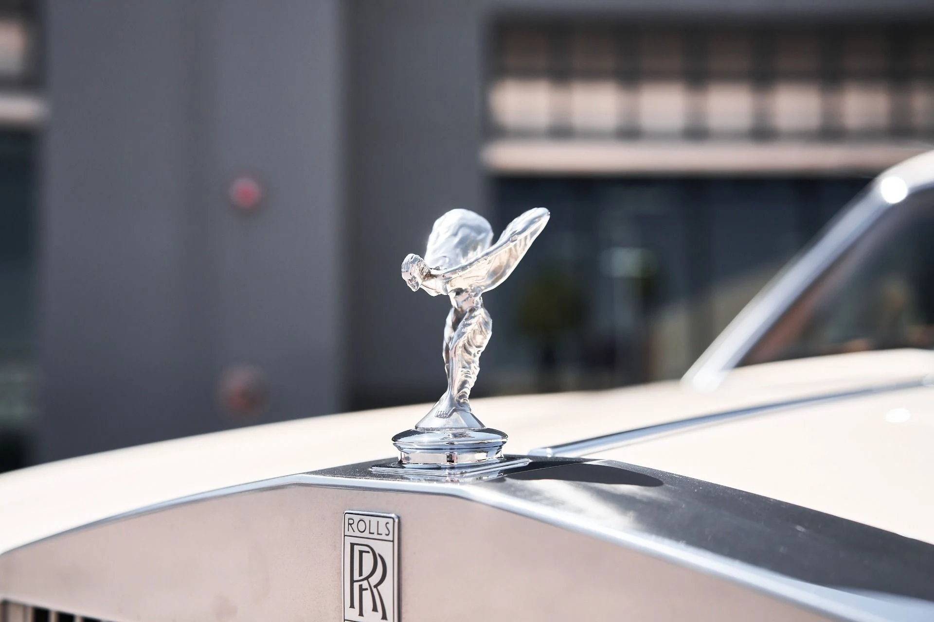 mph006_1170173028_Used_1990_Rolls_Royce_Silver_Spur_1755058774_1bb06b2622