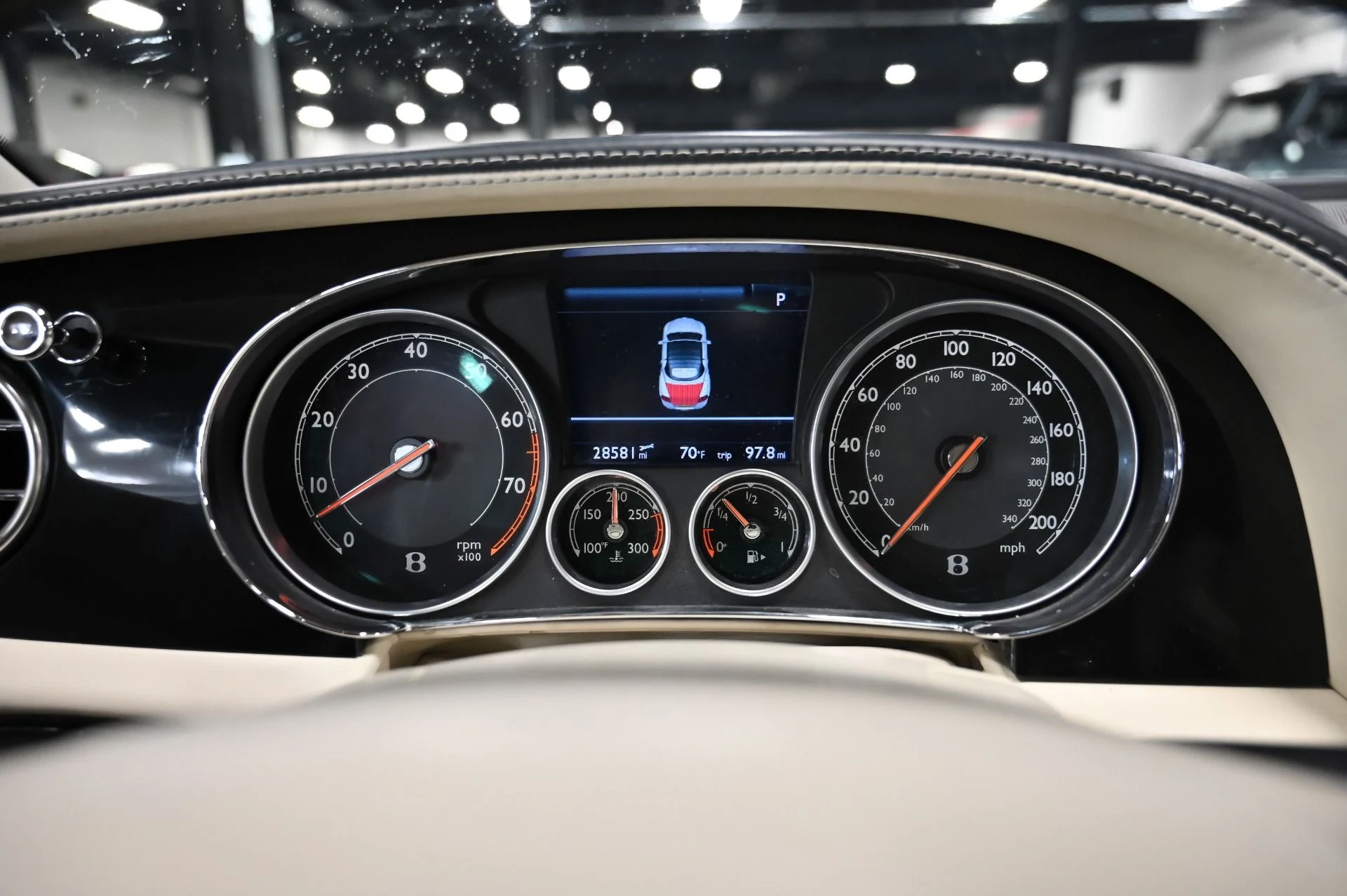 mph006_1172009723_Used_2013_Bentley_Continental_GTC_1758924294_9a86fa7b1a