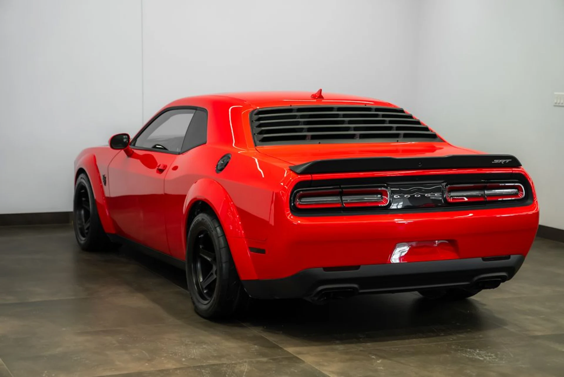 mph006_1180839703_dodge_challenger_2018_jpg_v_1775587595_90cdd22667