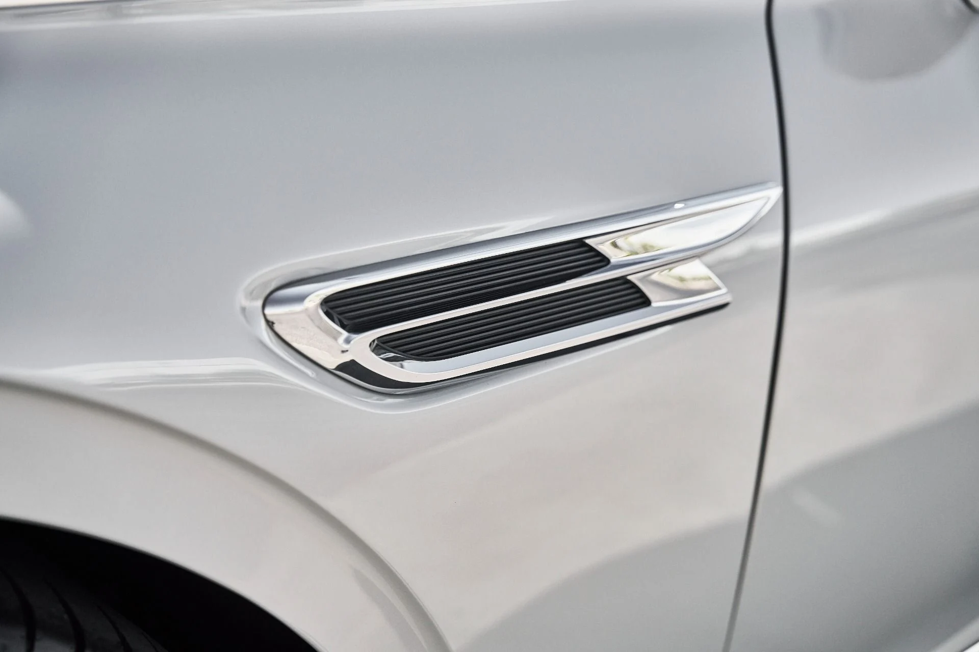 mph006_1182438246_Used_2022_Bentley_Flying_Spur_W12_1781228991_49fe39b0b7