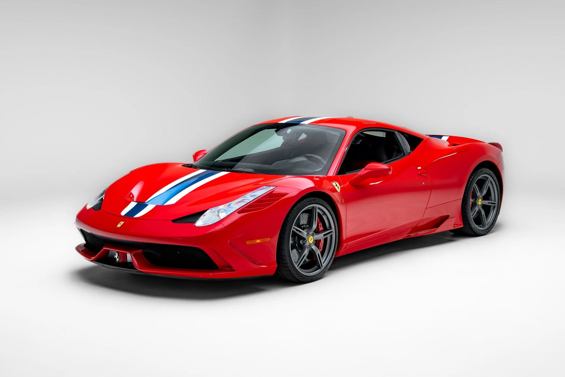 mph006_1183153894_Used_2015_Ferrari_458_Speciale_1777334454_8dcca93504