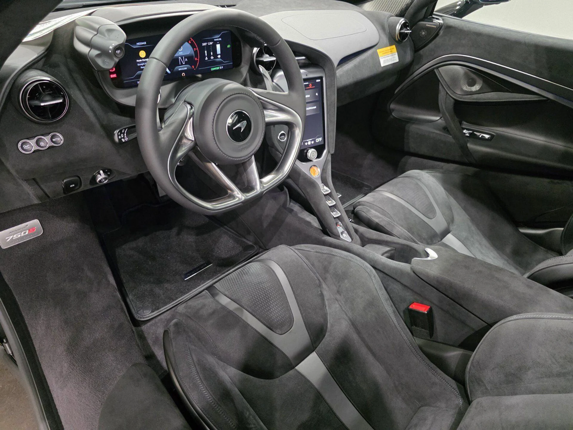 mph006_1183926076_feeb61ab53c27f2c343af49d0c18da1f_5d55f6364f