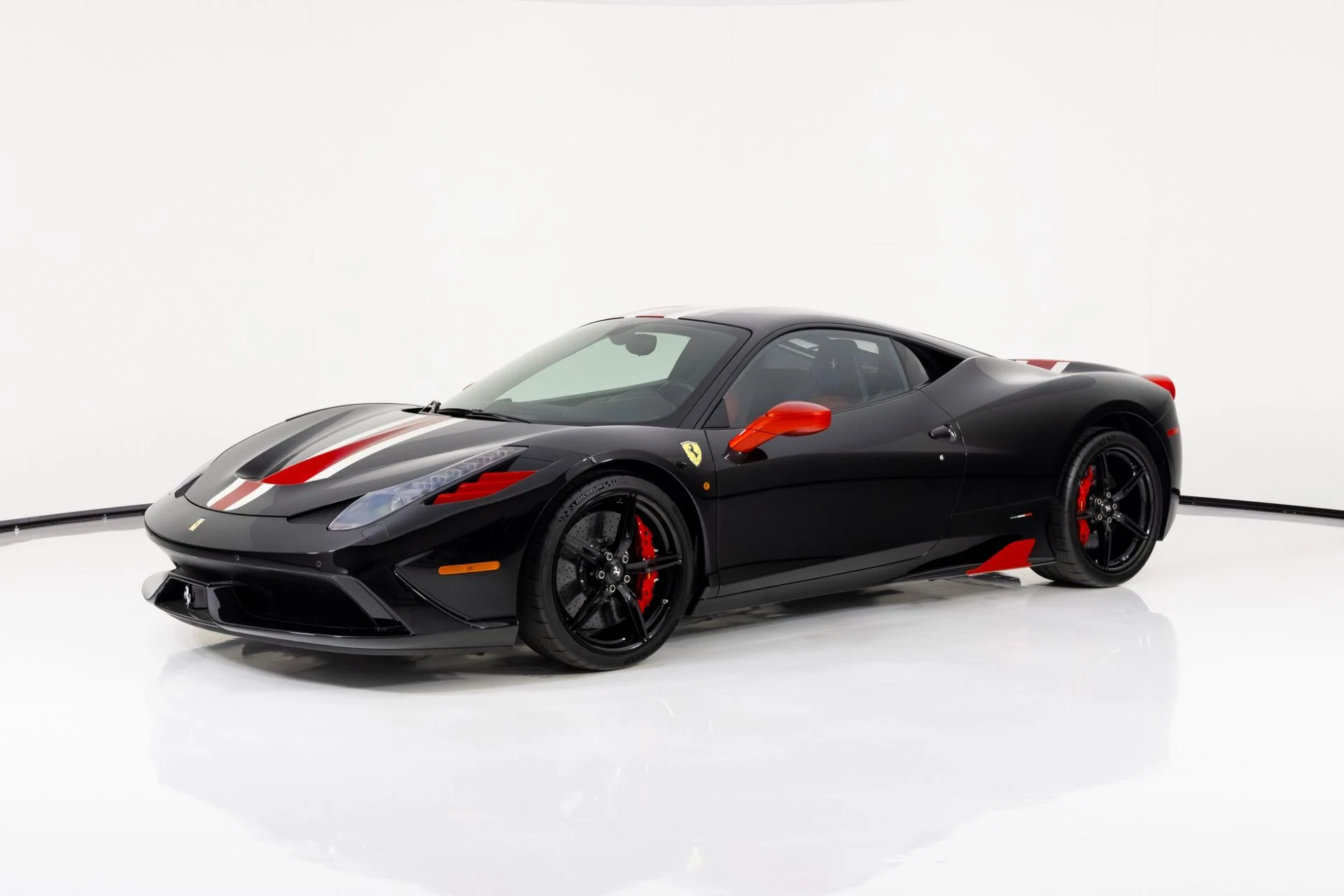 mph006_1185335350_Used_2015_Ferrari_458_Speciale_1765990101_03c887e5d3